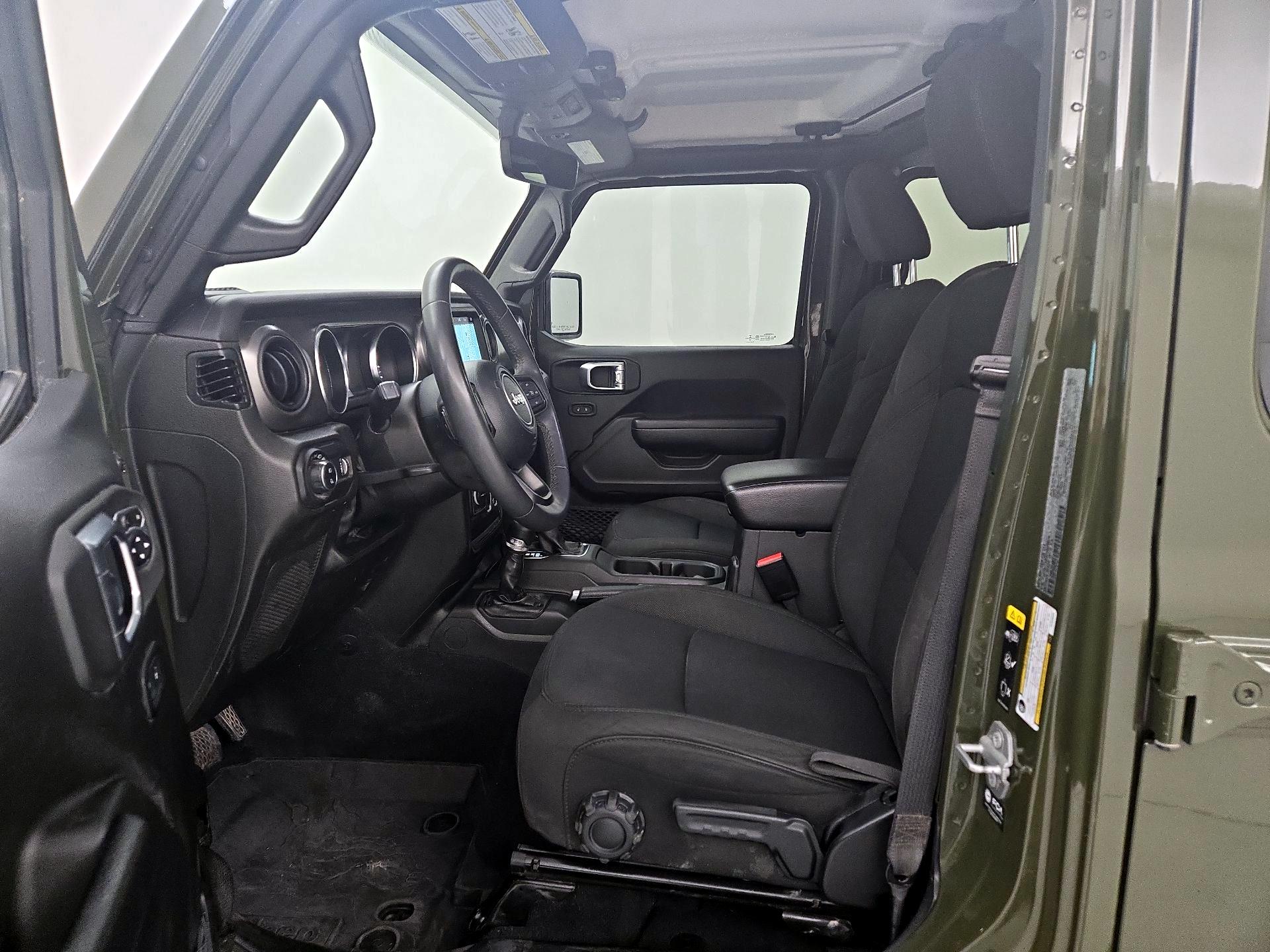 Thumbnail: 2023 Jeep Gladiator - 11