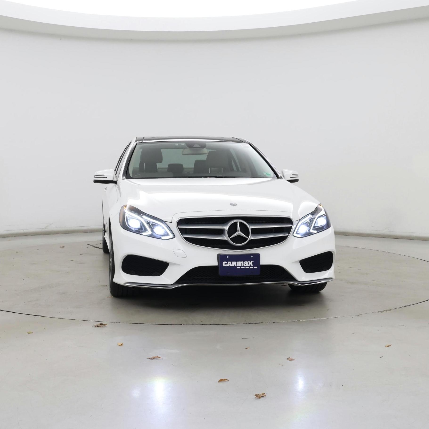 Thumbnail: 2016 Mercedes-Benz E-Class - 5