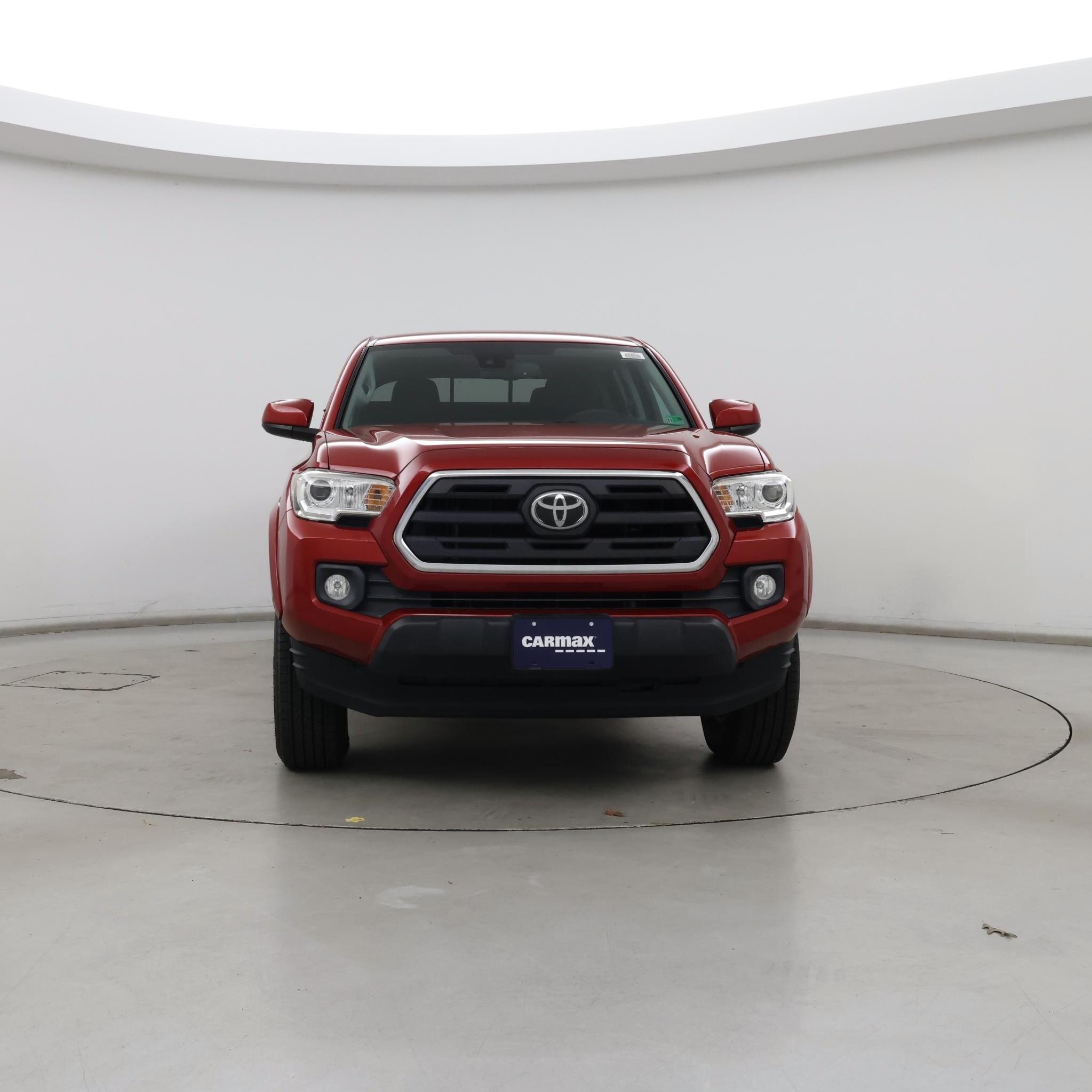 Thumbnail: 2019 Toyota Tacoma - 5
