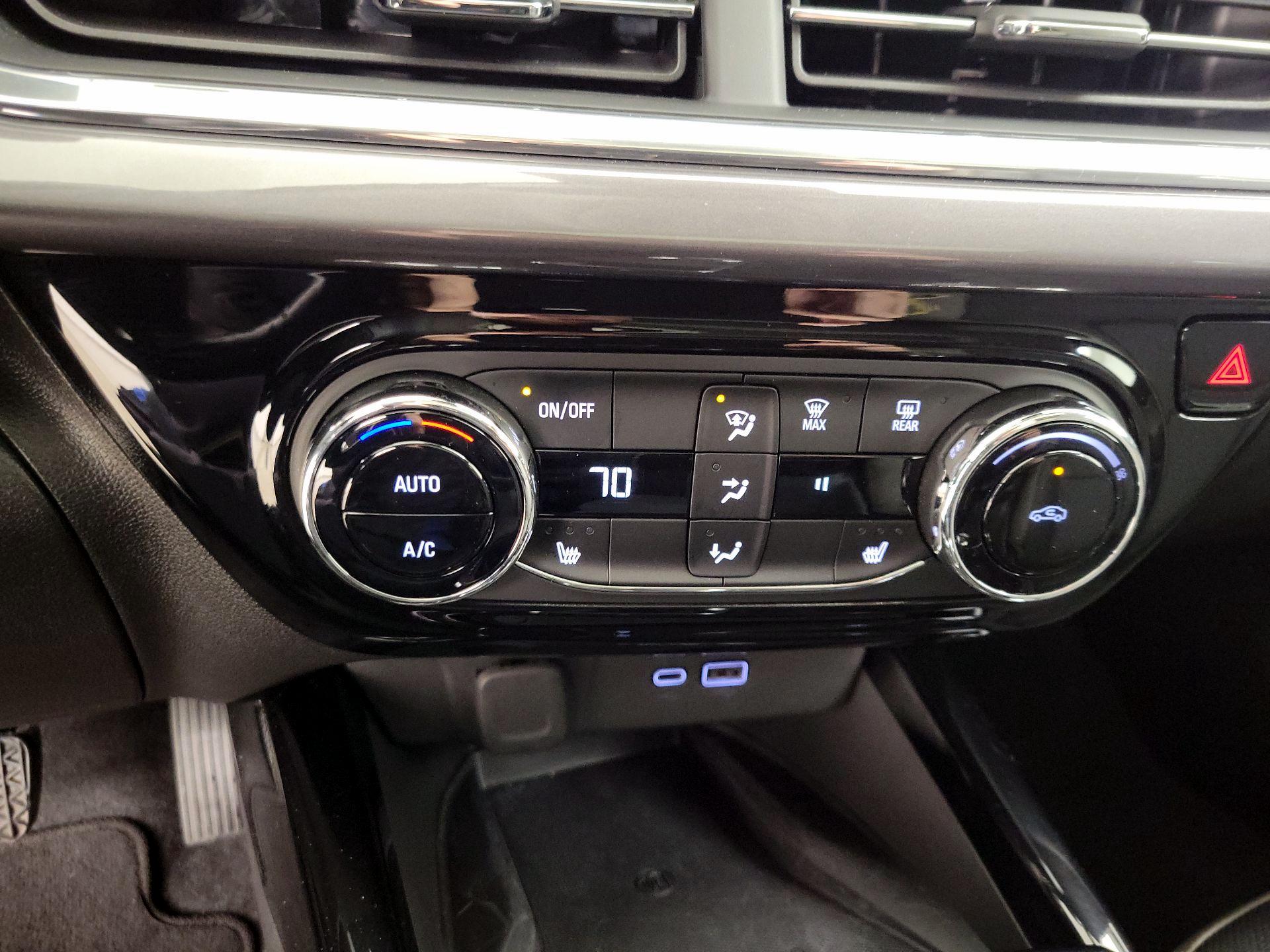 Thumbnail: 2025 Chevrolet Trax - 16