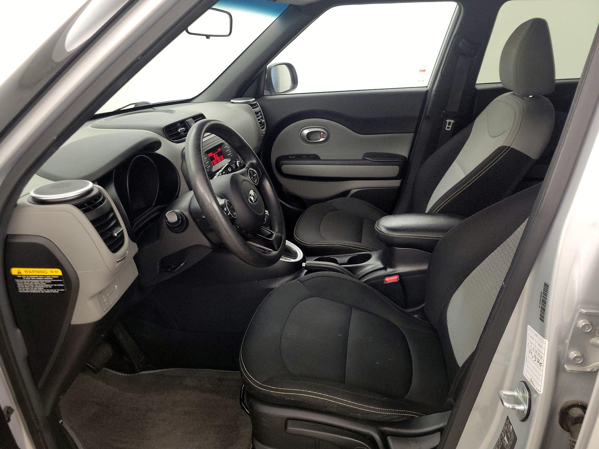 Thumbnail: 2015 Kia Soul - 11