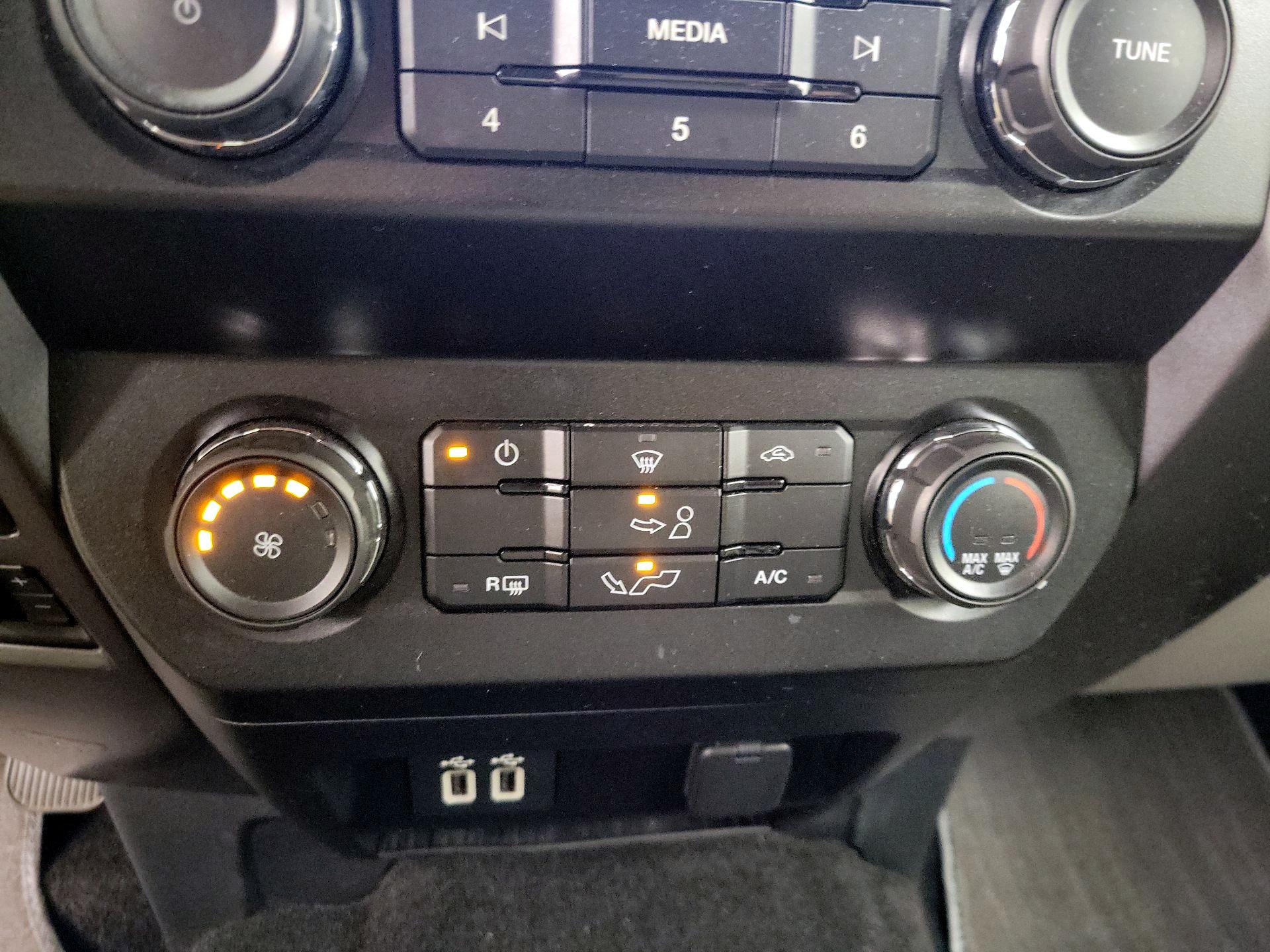 Thumbnail: 2019 Ford F-150 - 16