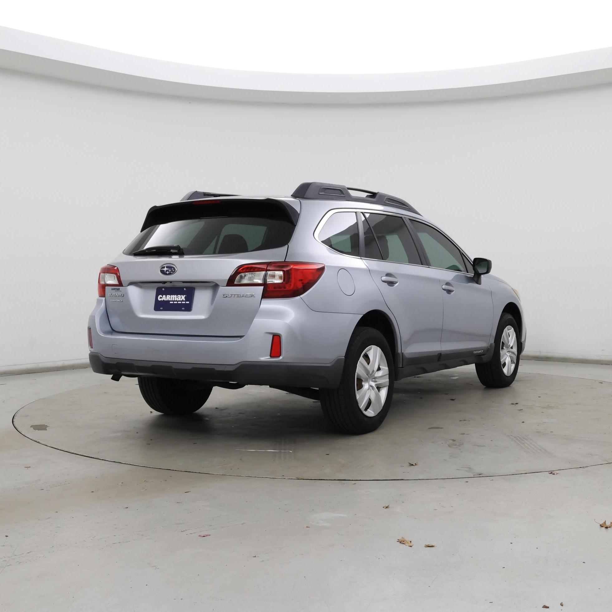 Thumbnail: 2015 Subaru Outback - 8
