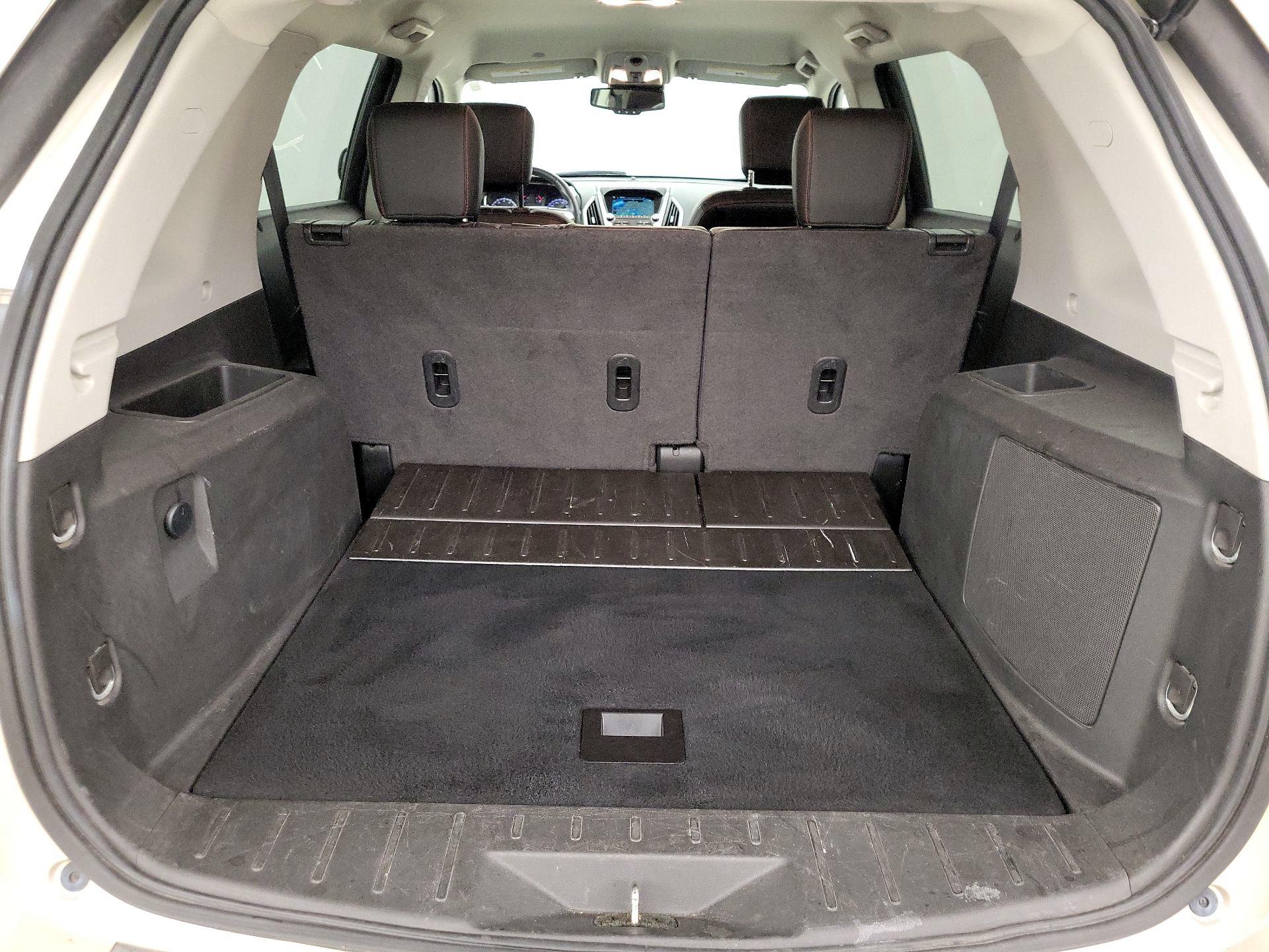 Thumbnail: 2015 GMC Terrain - 20