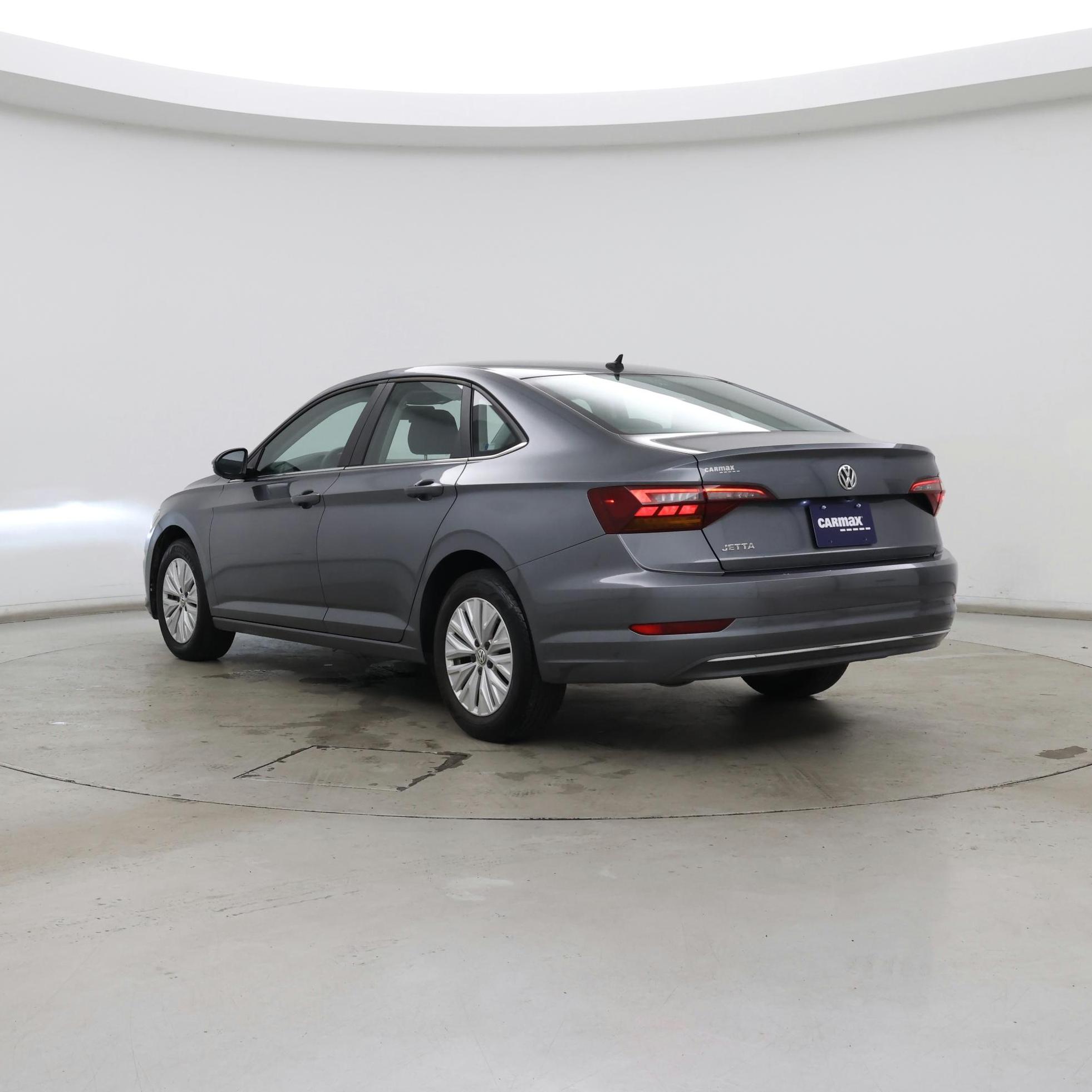 Thumbnail: 2019 Volkswagen Jetta - 2