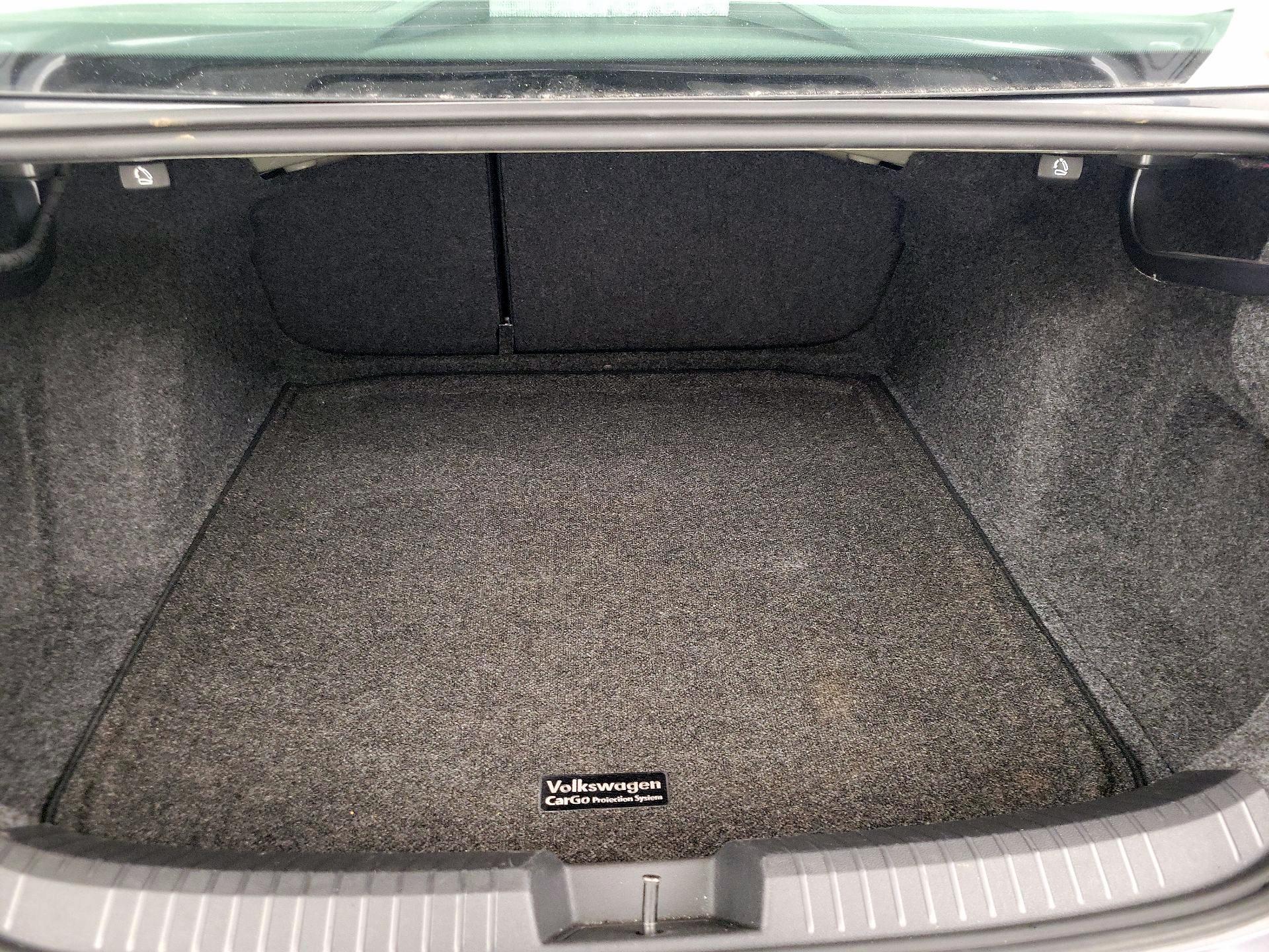 Thumbnail: 2019 Volkswagen Jetta - 20