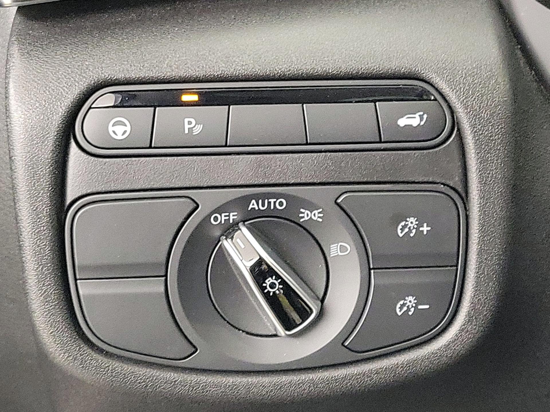 Thumbnail: 2023 INFINITI QX50 - 13