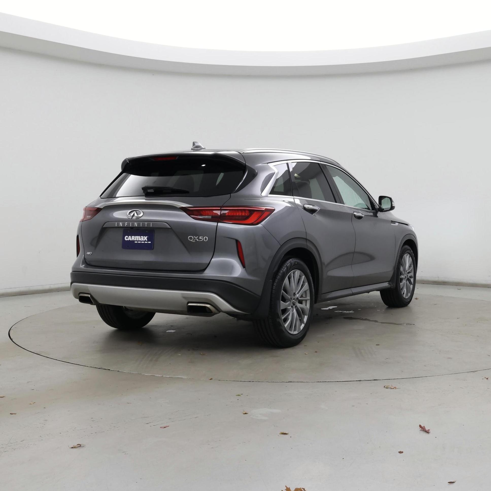 Thumbnail: 2023 INFINITI QX50 - 8