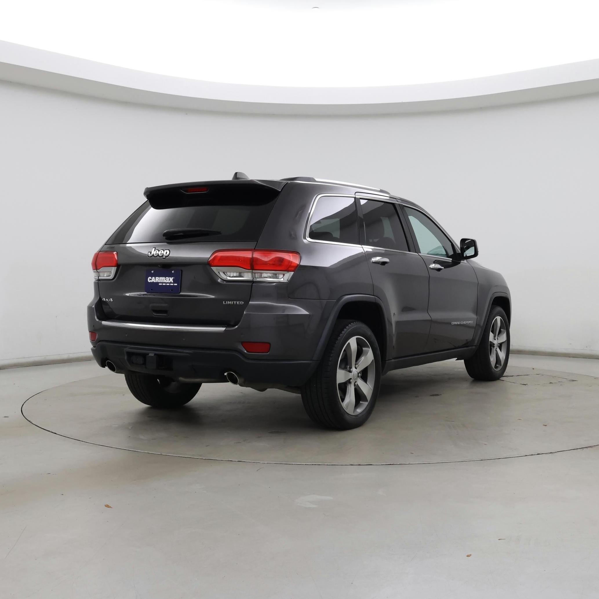 Thumbnail: 2015 Jeep Grand Cherokee - 8