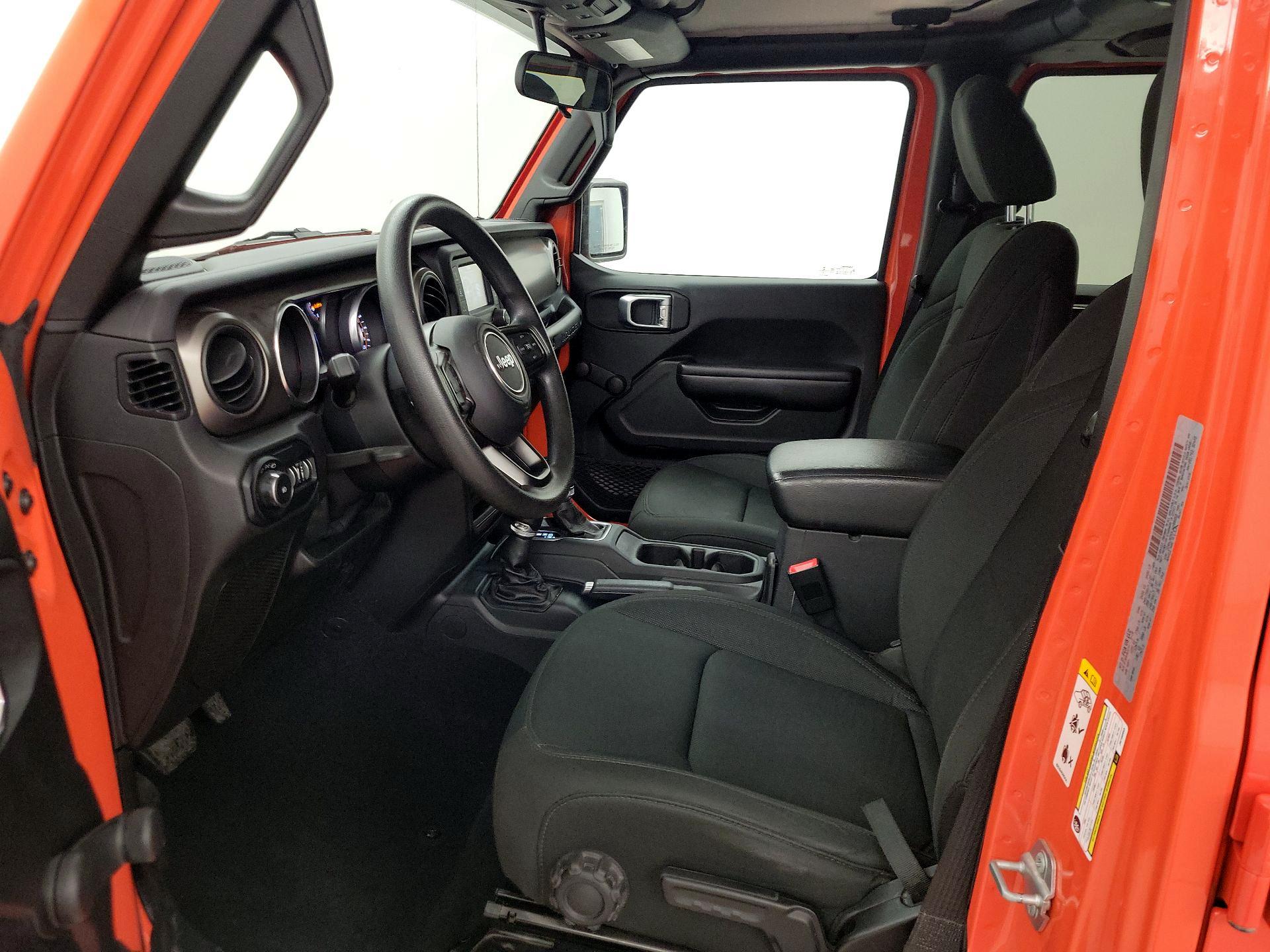 Thumbnail: 2018 Jeep Wrangler - 11