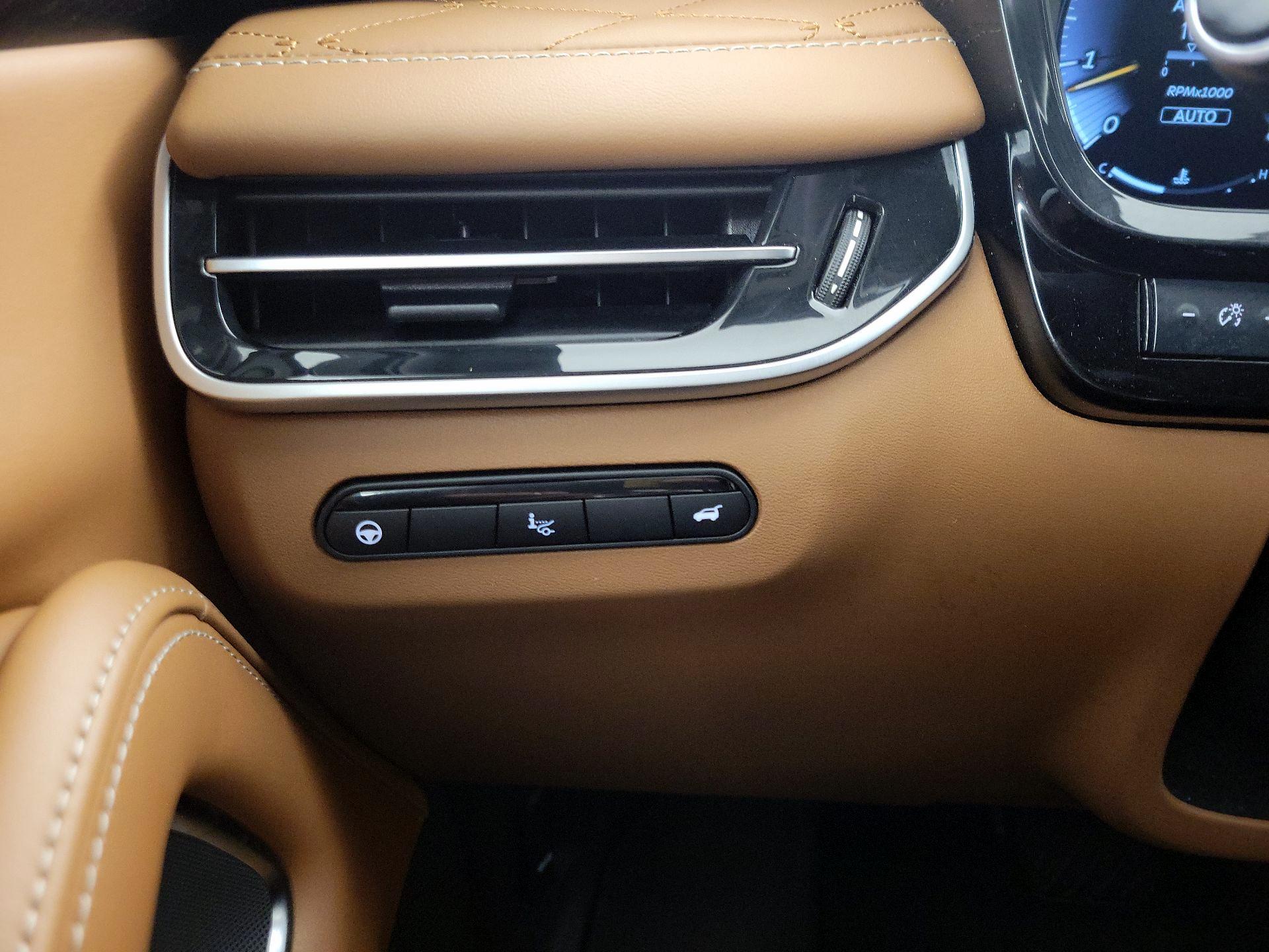 Thumbnail: 2024 INFINITI QX60 - 13