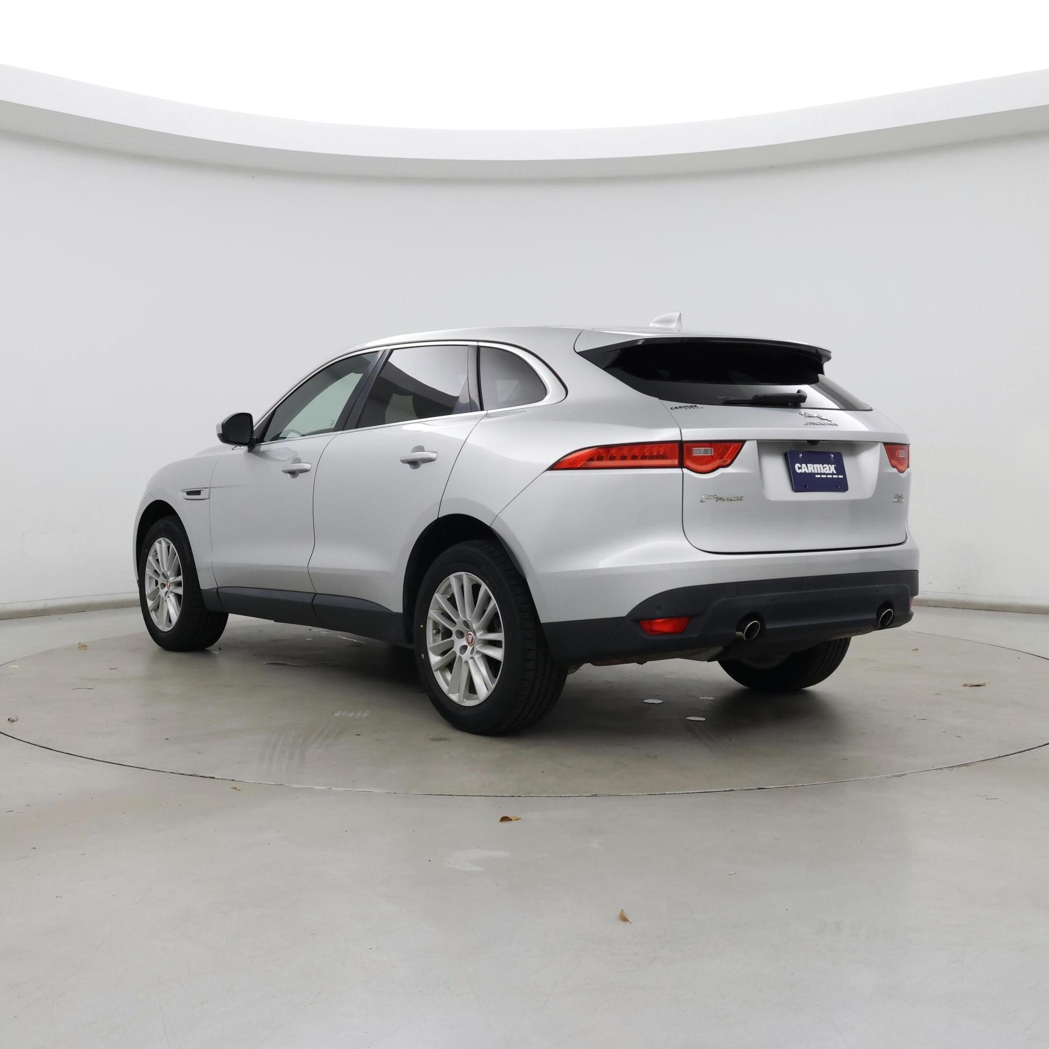 Thumbnail: 2018 Jaguar F-Pace - 2