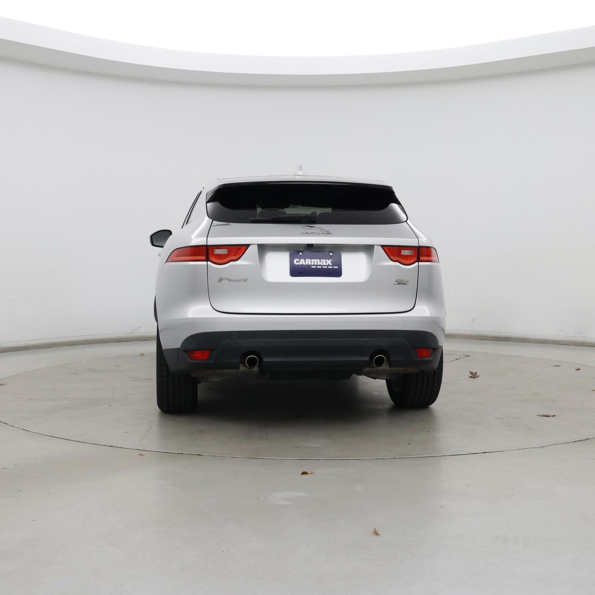 Thumbnail: 2018 Jaguar F-Pace - 6