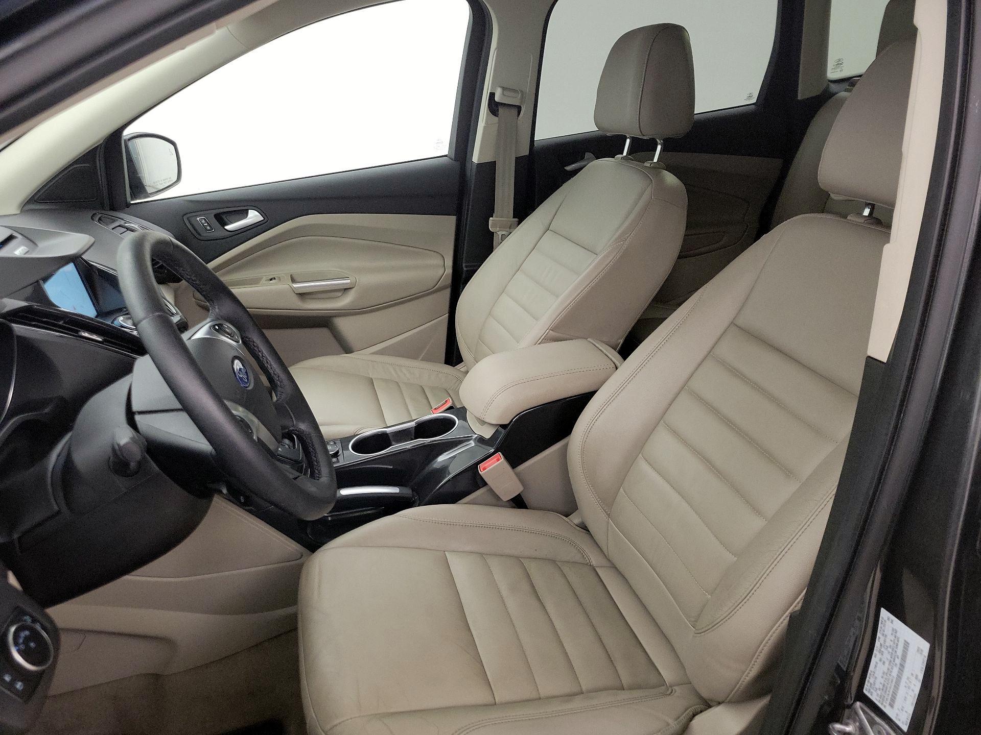 Thumbnail: 2016 Ford Escape - 11