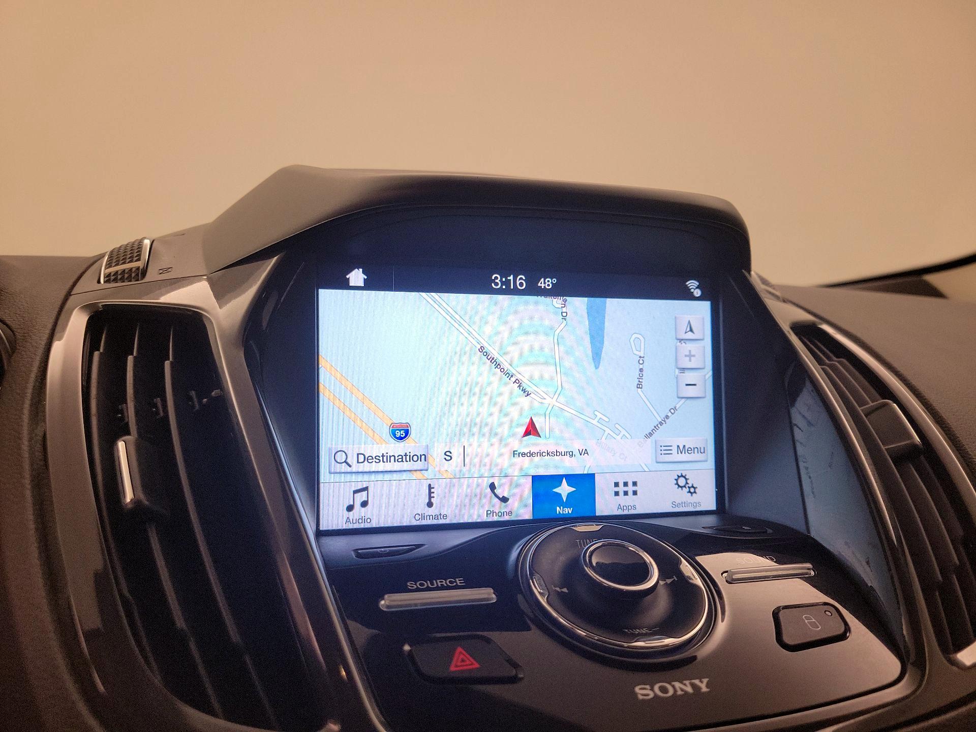 Thumbnail: 2016 Ford Escape - 14