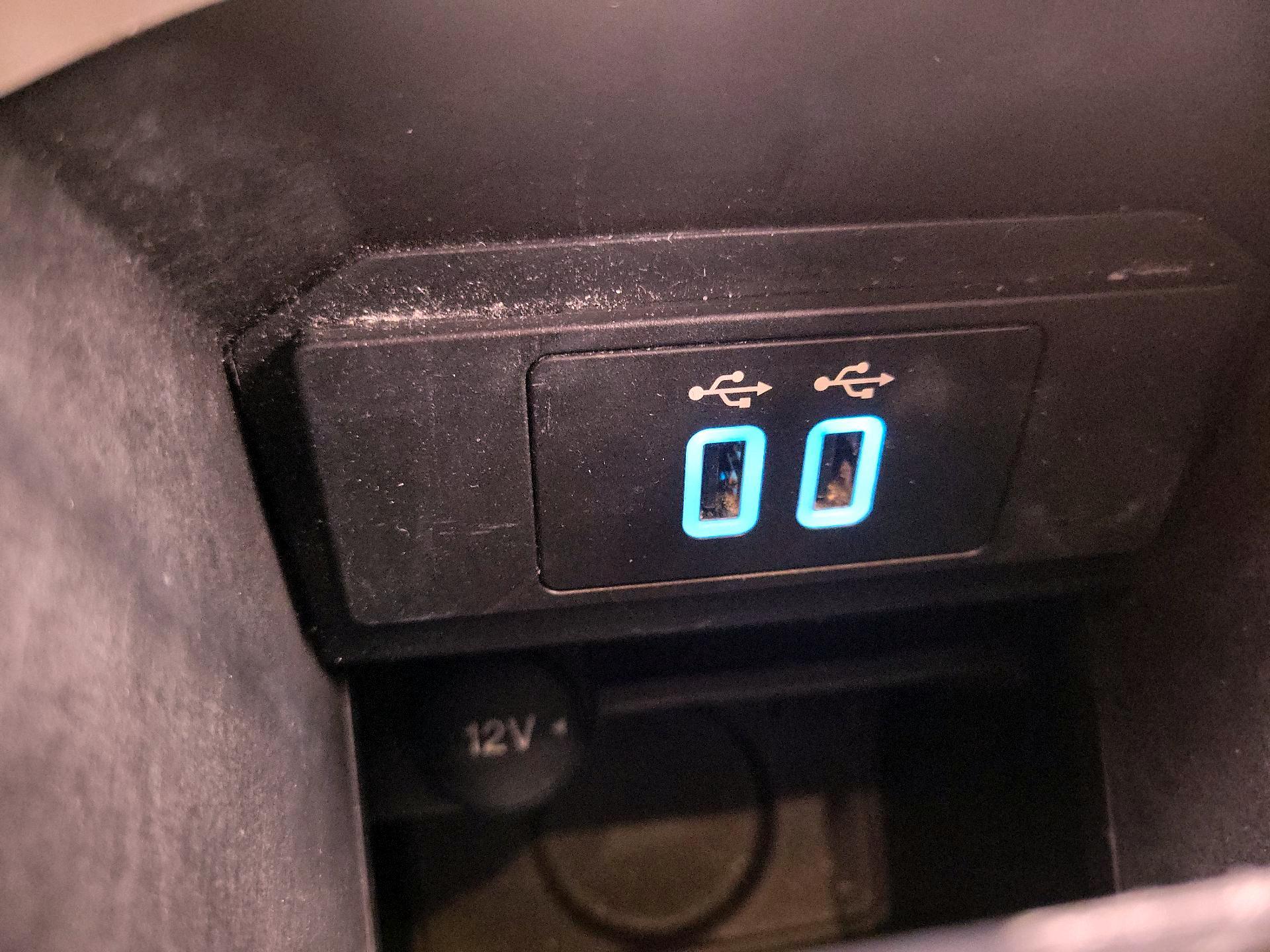 Thumbnail: 2016 Ford Escape - 19