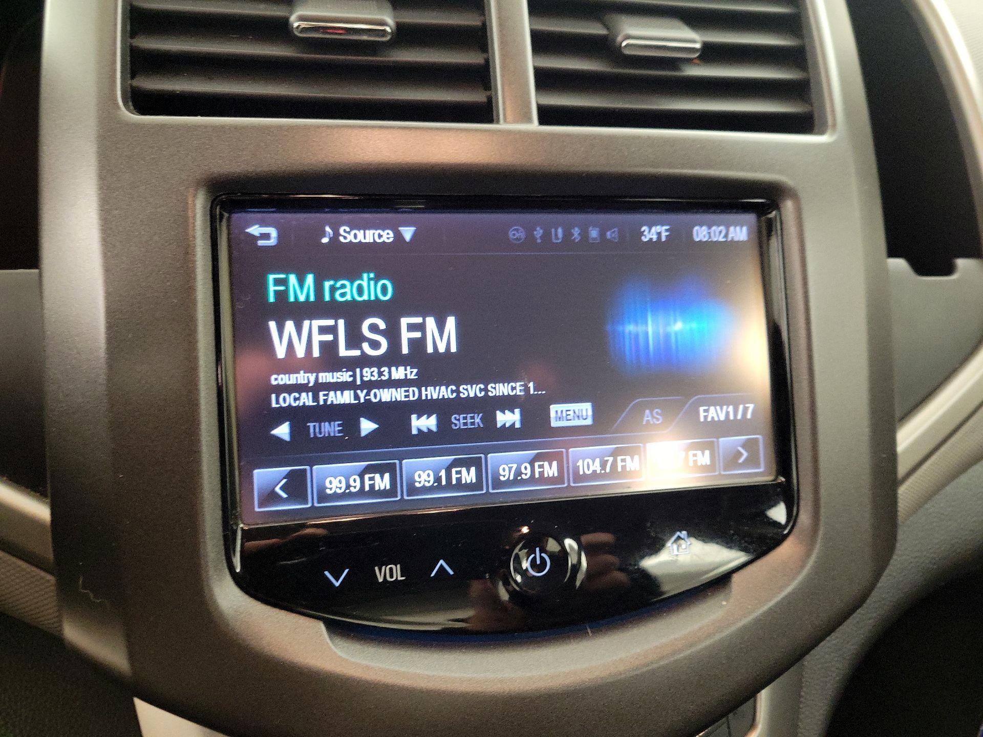 Thumbnail: 2015 Chevrolet Sonic - 14