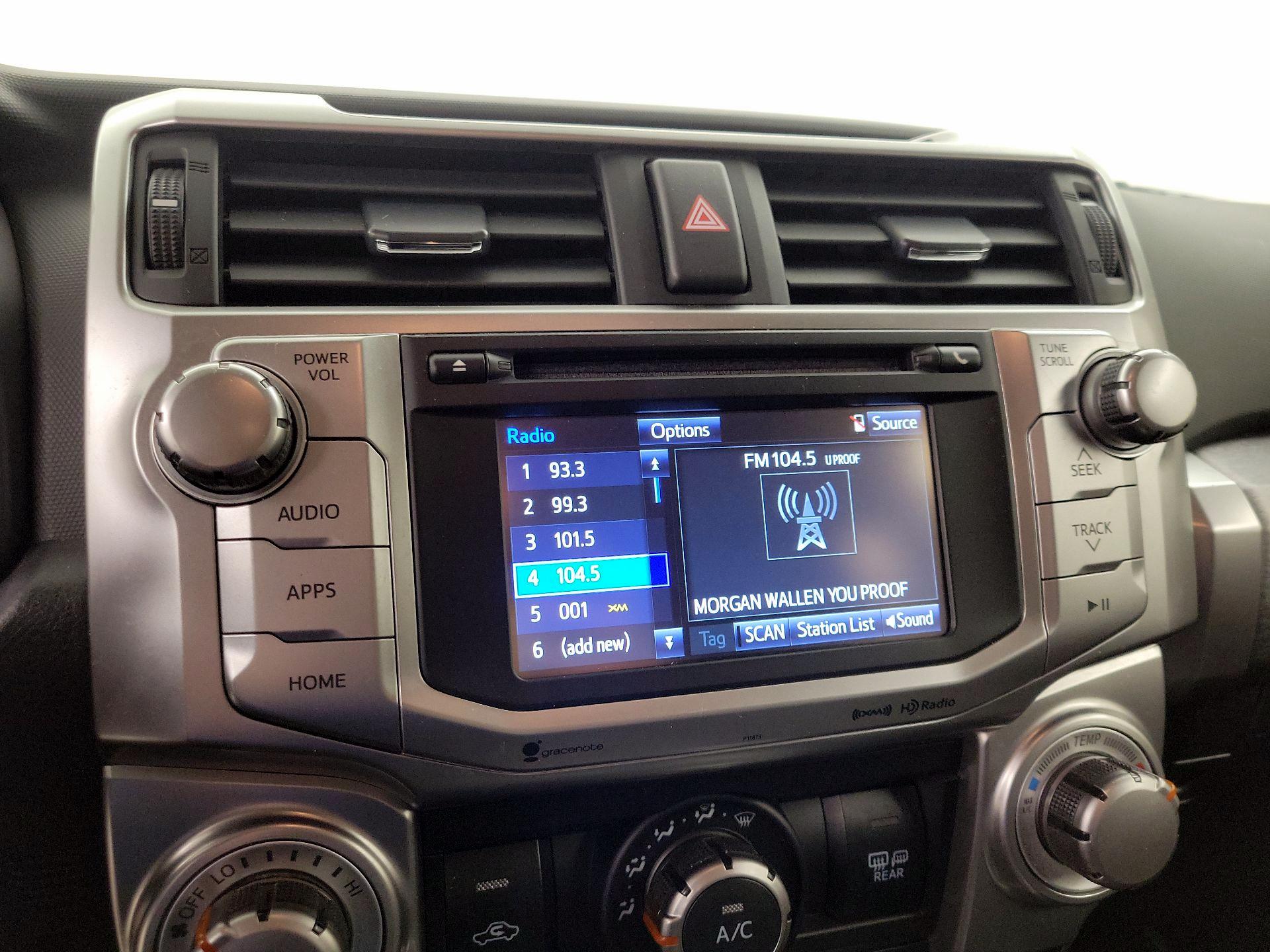 Thumbnail: 2019 Toyota 4Runner - 15