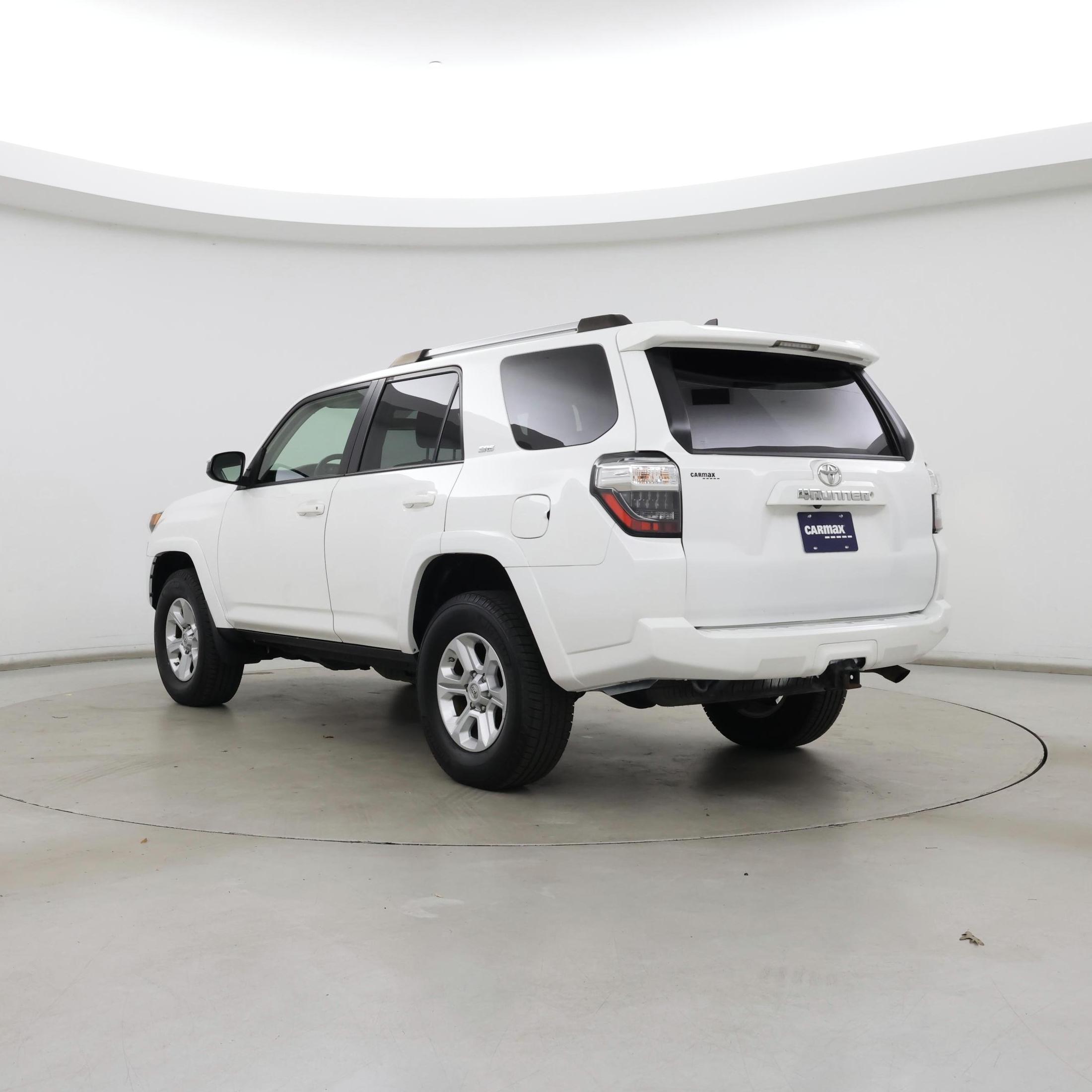 Thumbnail: 2019 Toyota 4Runner - 2