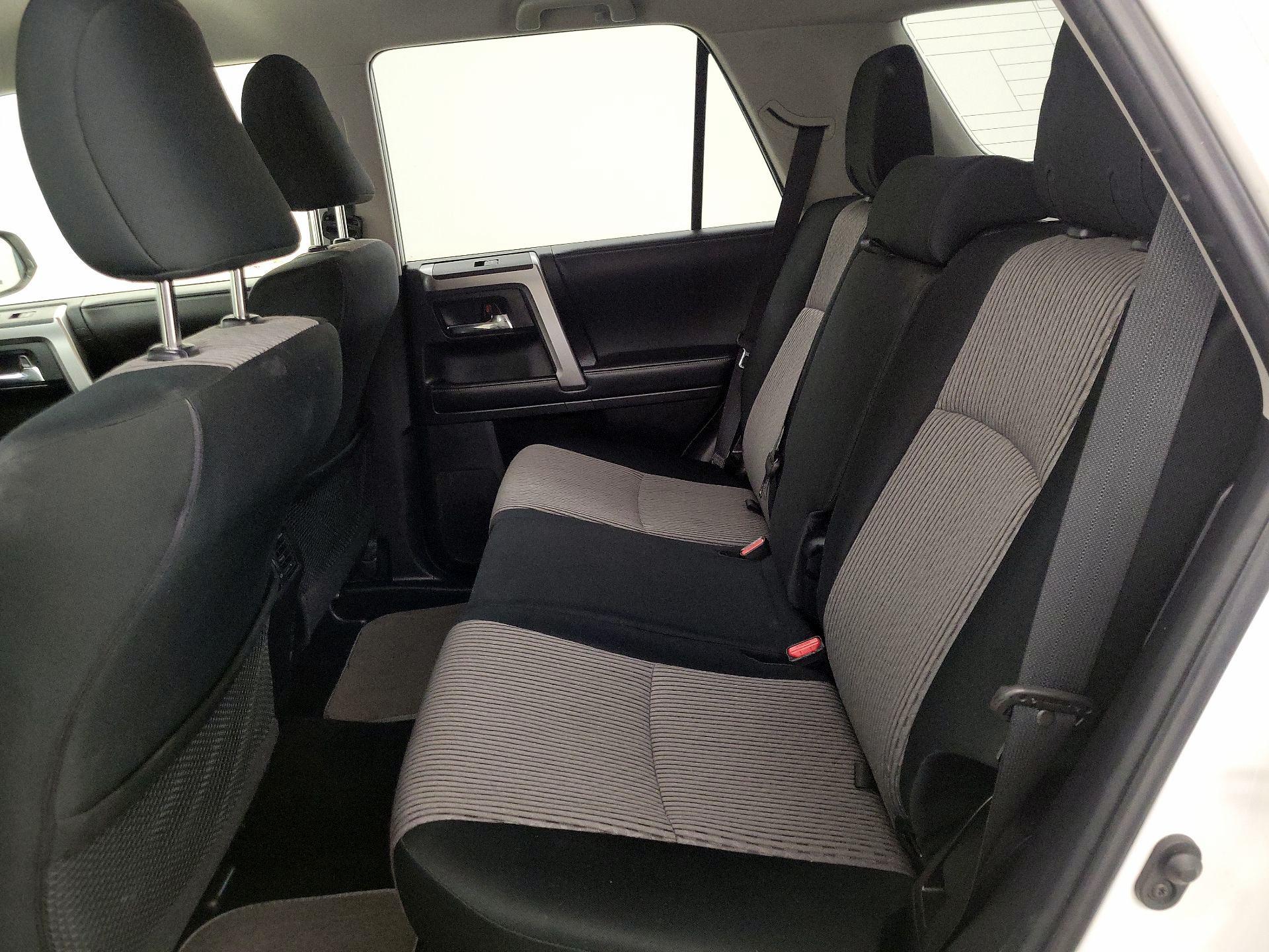 Thumbnail: 2019 Toyota 4Runner - 19