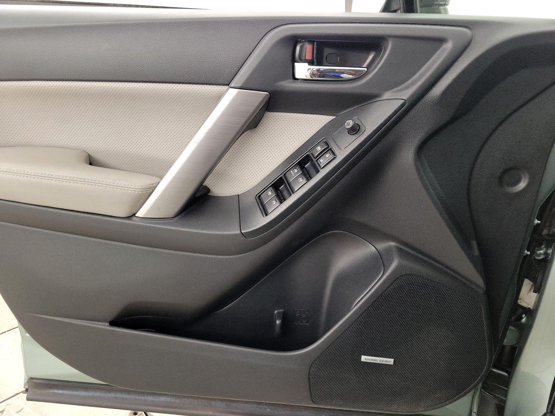 Thumbnail: 2016 Subaru Forester - 12