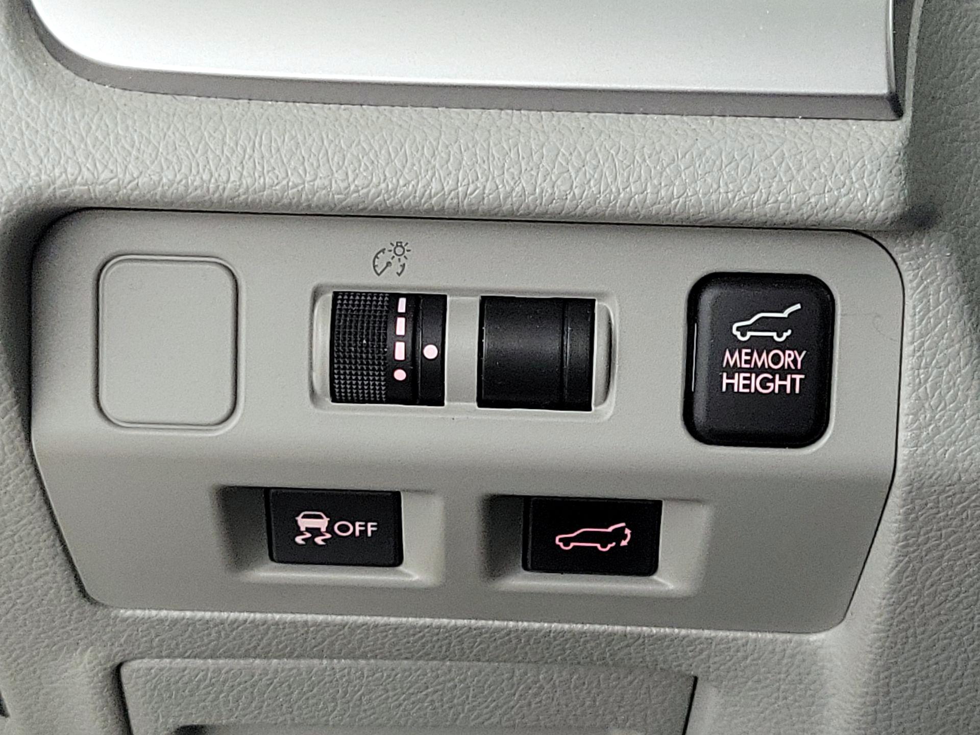 Thumbnail: 2016 Subaru Forester - 13