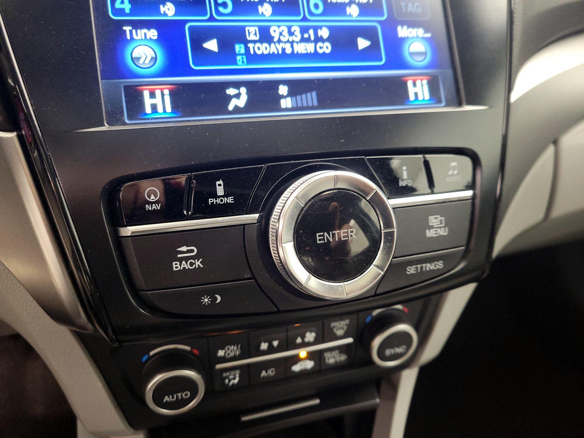 Thumbnail: 2017 Acura ILX - 17