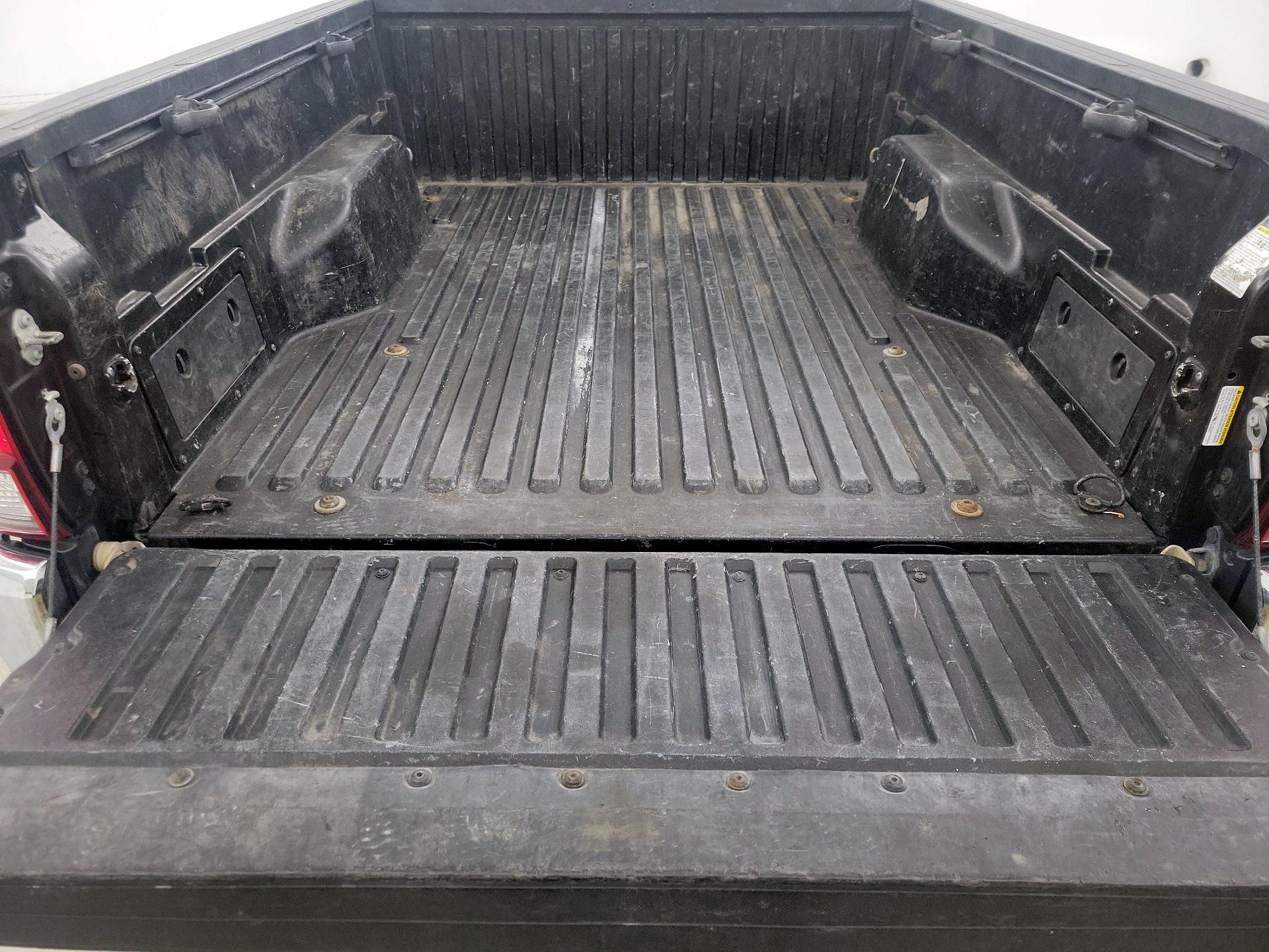 Thumbnail: 2018 Toyota Tacoma - 20