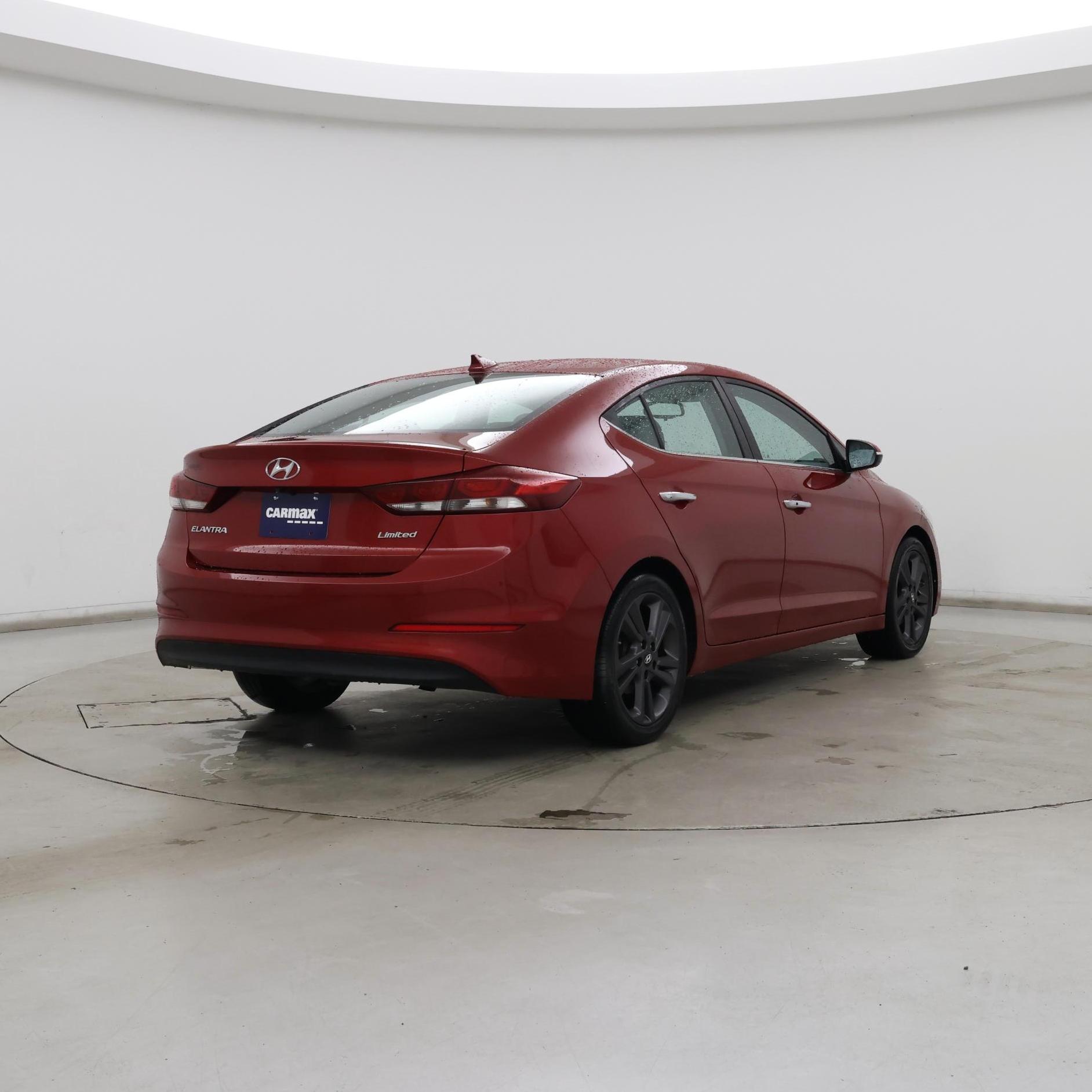 Thumbnail: 2017 Hyundai Elantra - 8