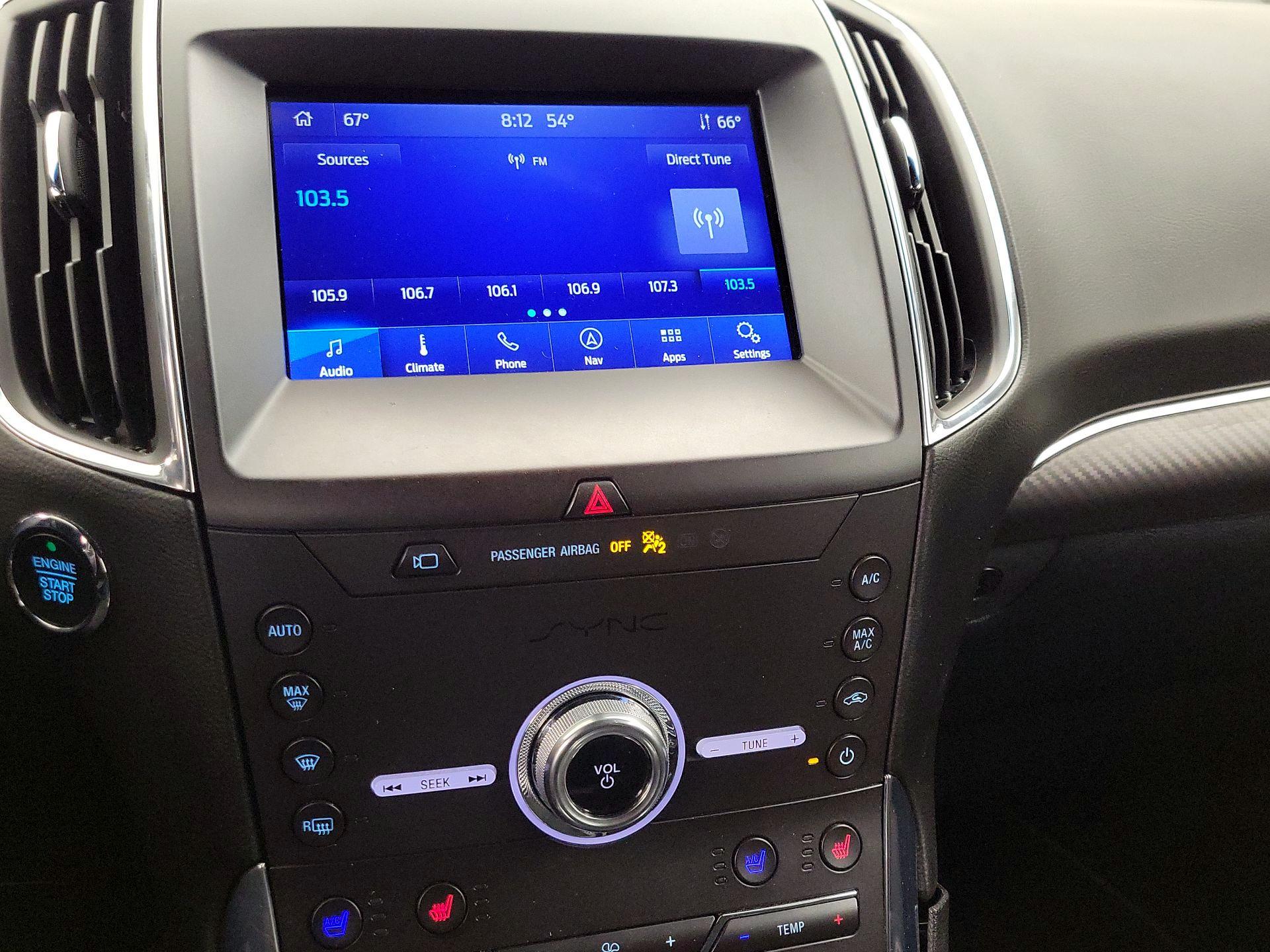 Thumbnail: 2020 Ford Edge - 16