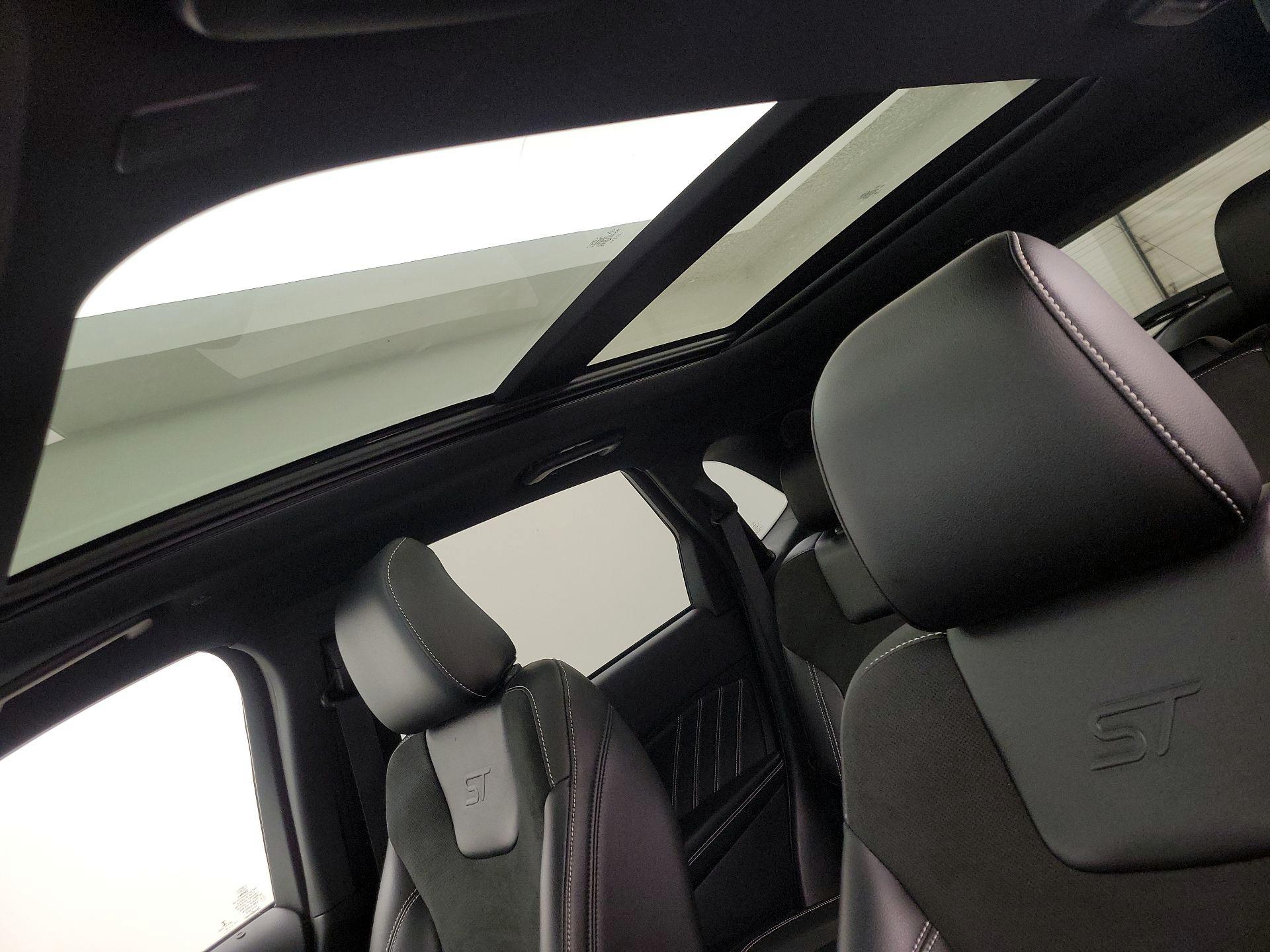 Thumbnail: 2020 Ford Edge - 20