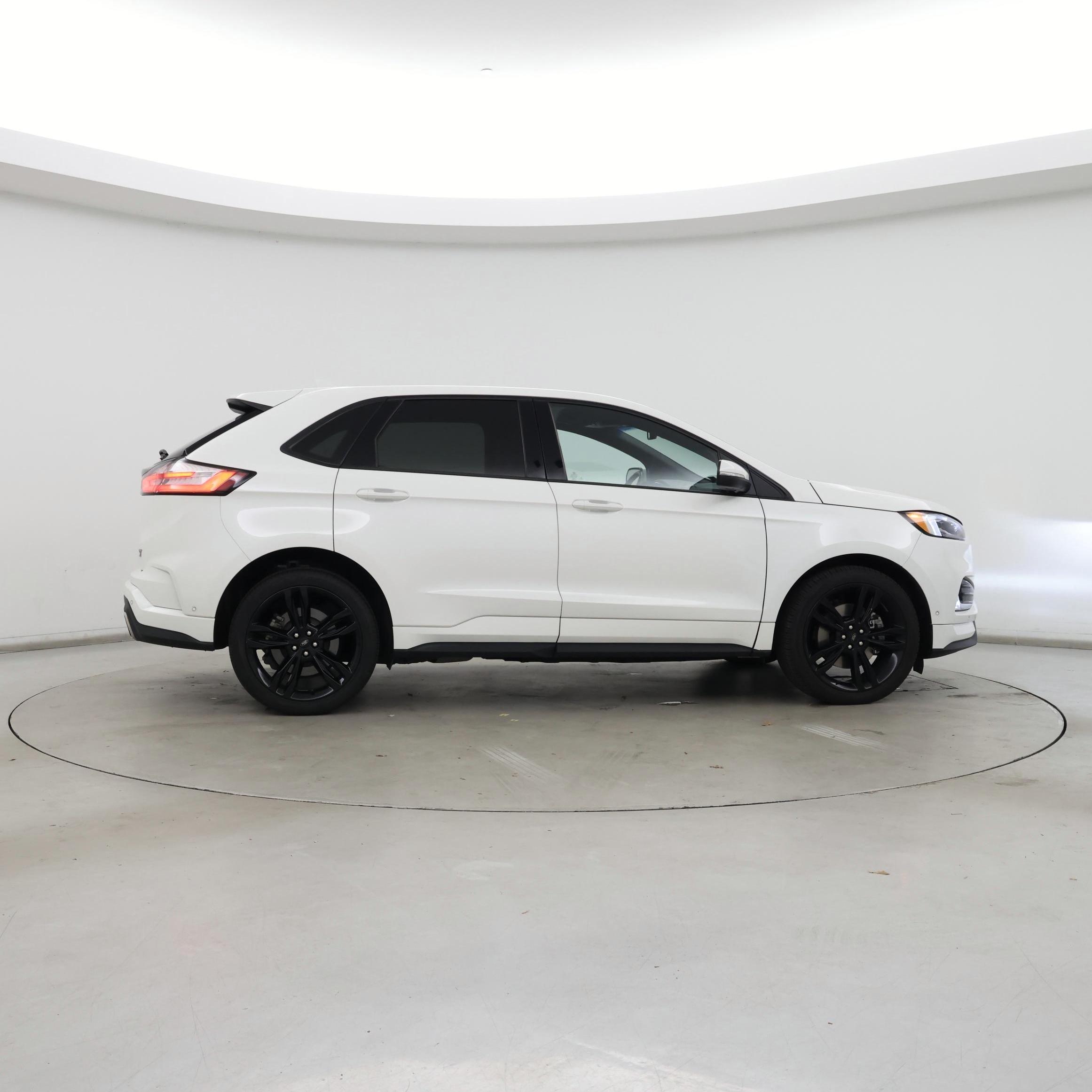 Thumbnail: 2020 Ford Edge - 7