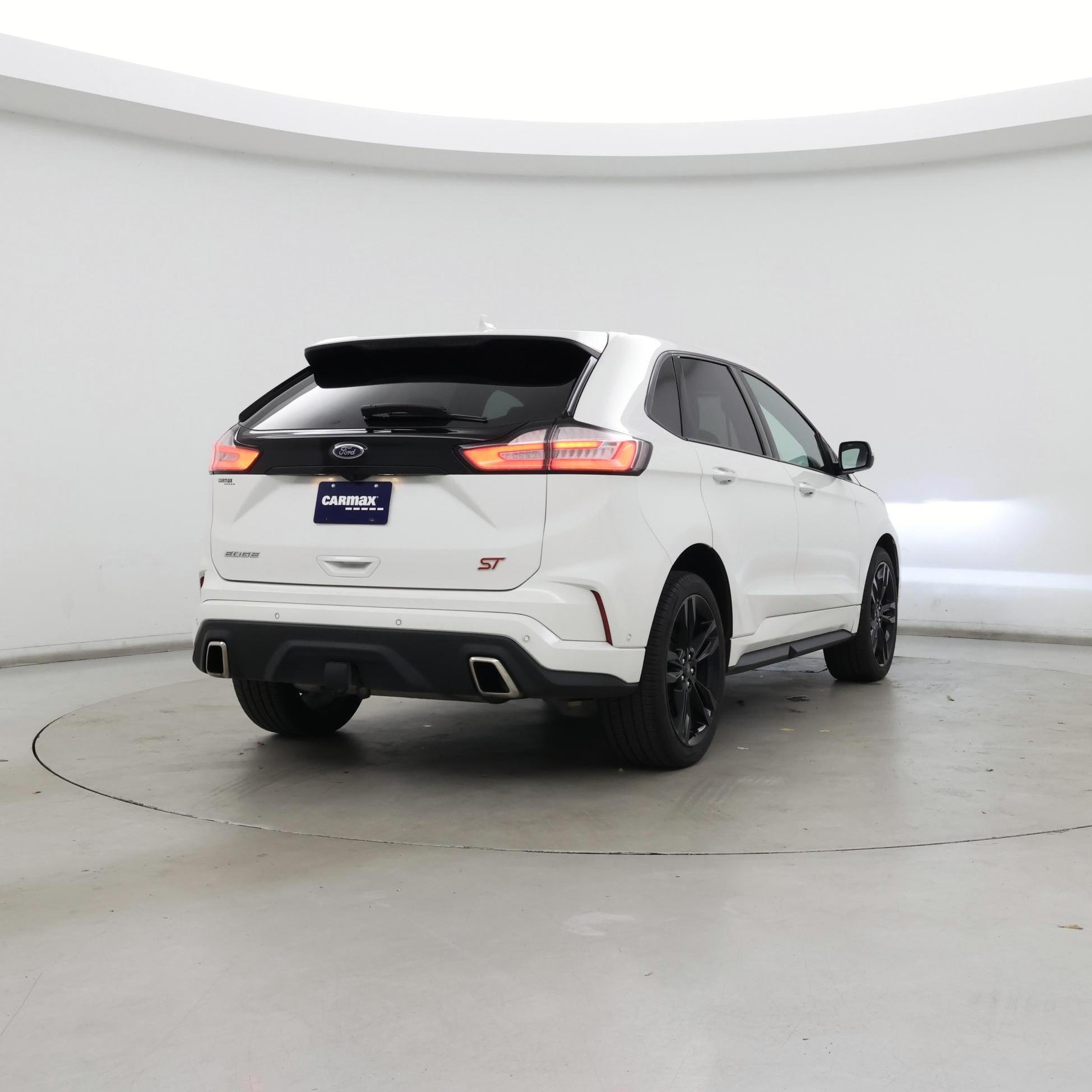 Thumbnail: 2020 Ford Edge - 8