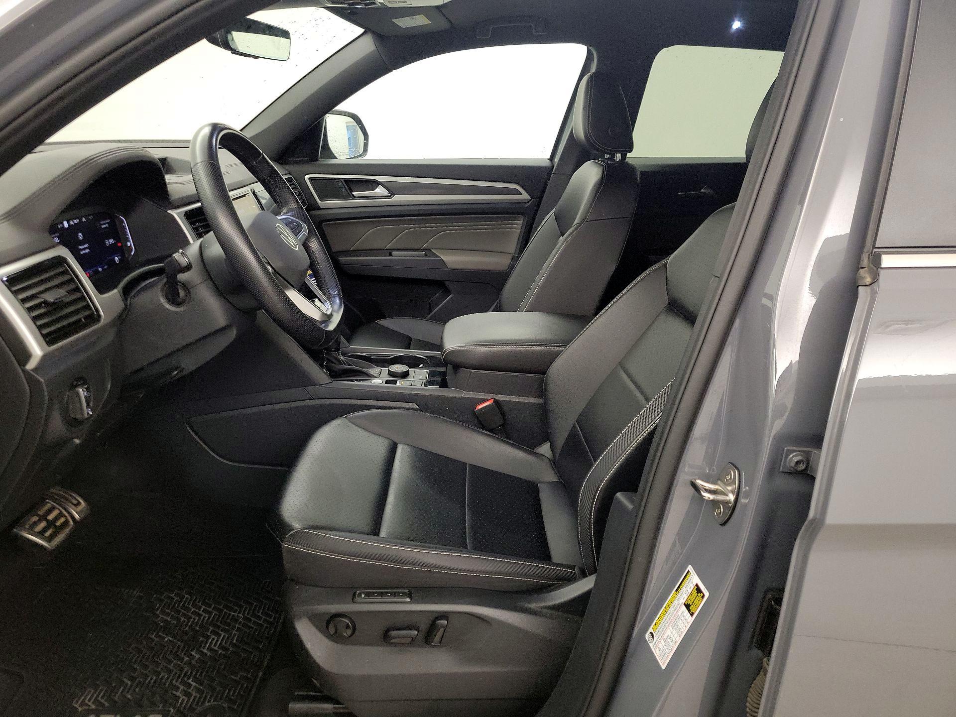 Thumbnail: 2022 Volkswagen Atlas - 11