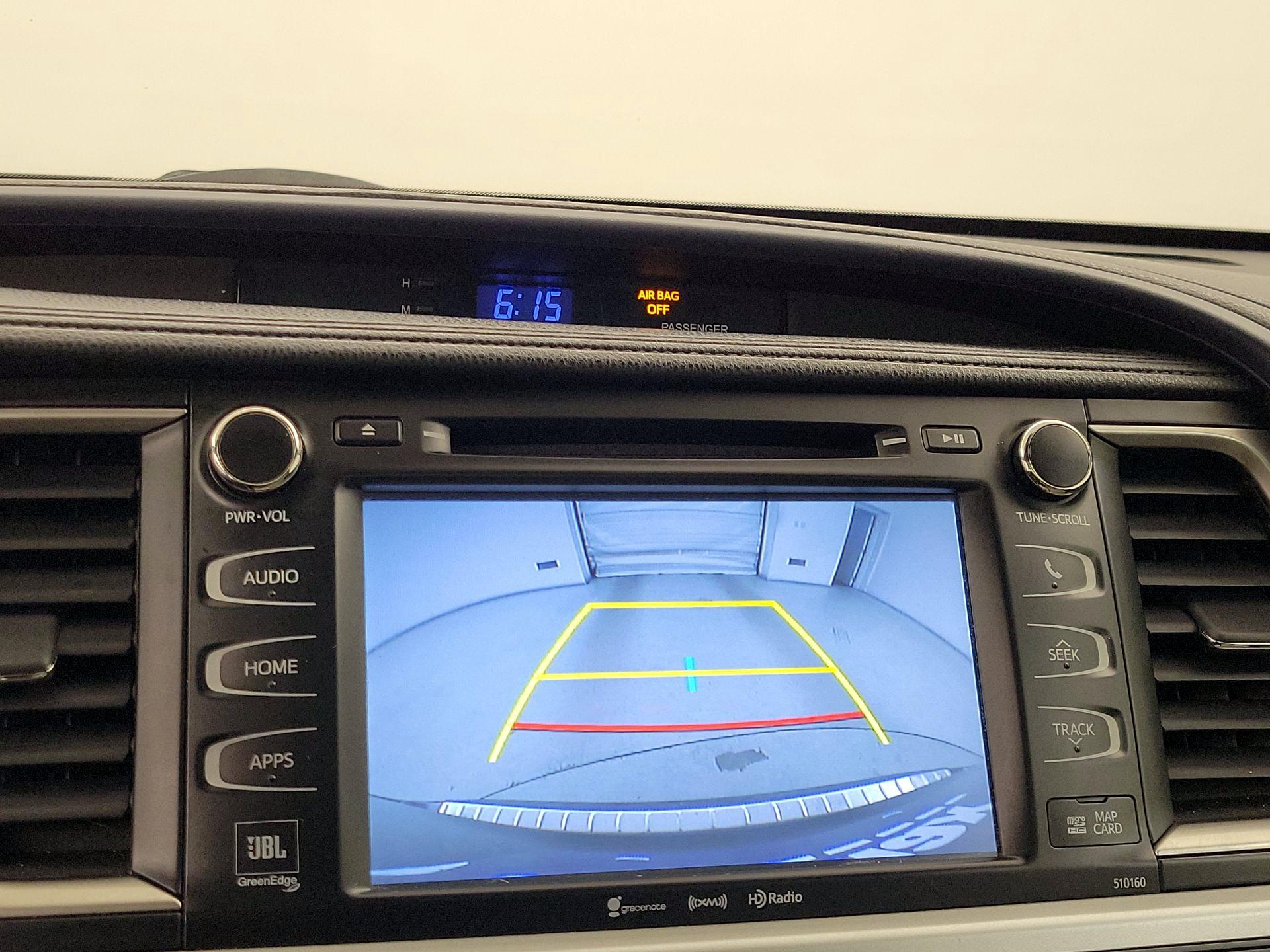 Thumbnail: 2016 Toyota Highlander - 15