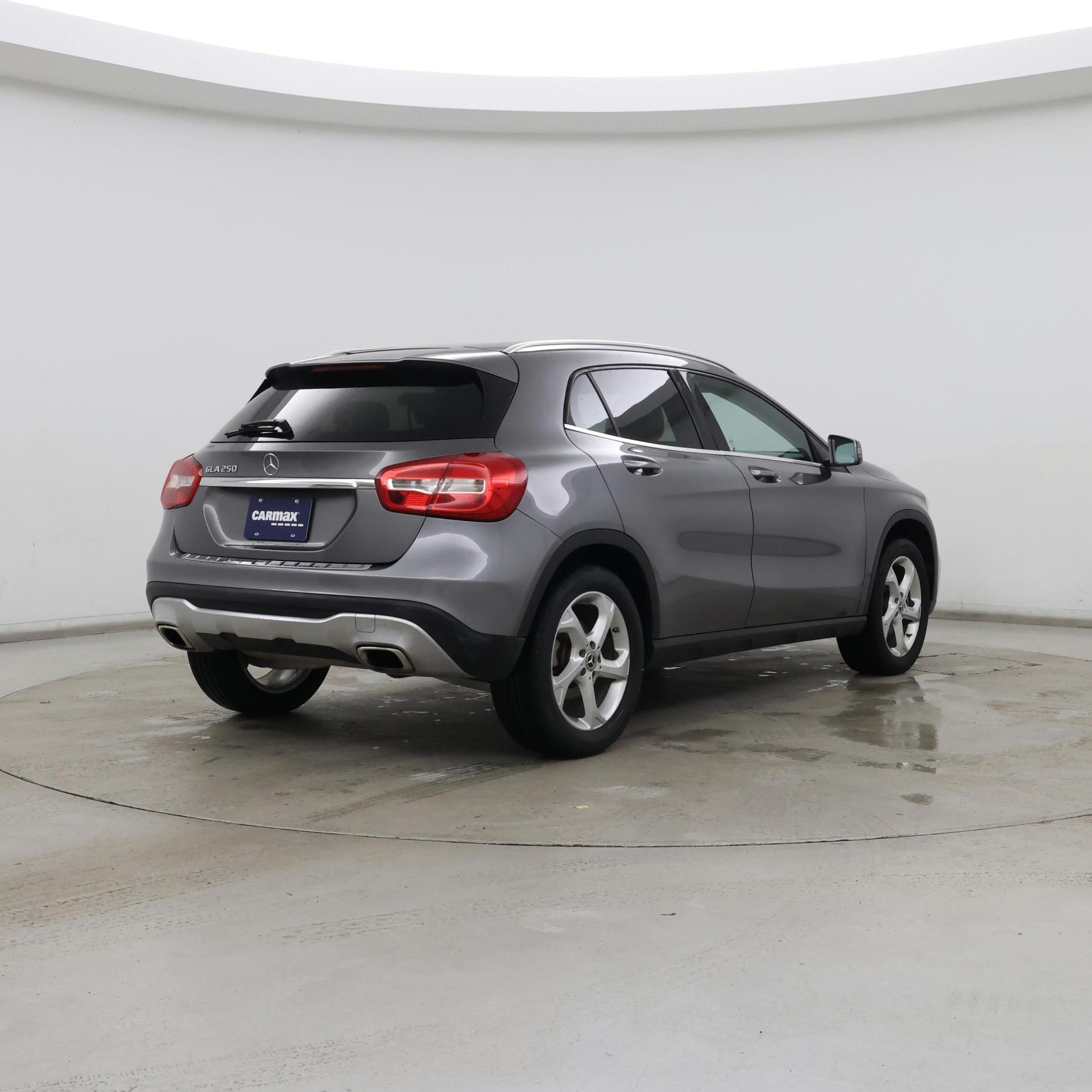 Thumbnail: 2019 Mercedes-Benz GLA - 8