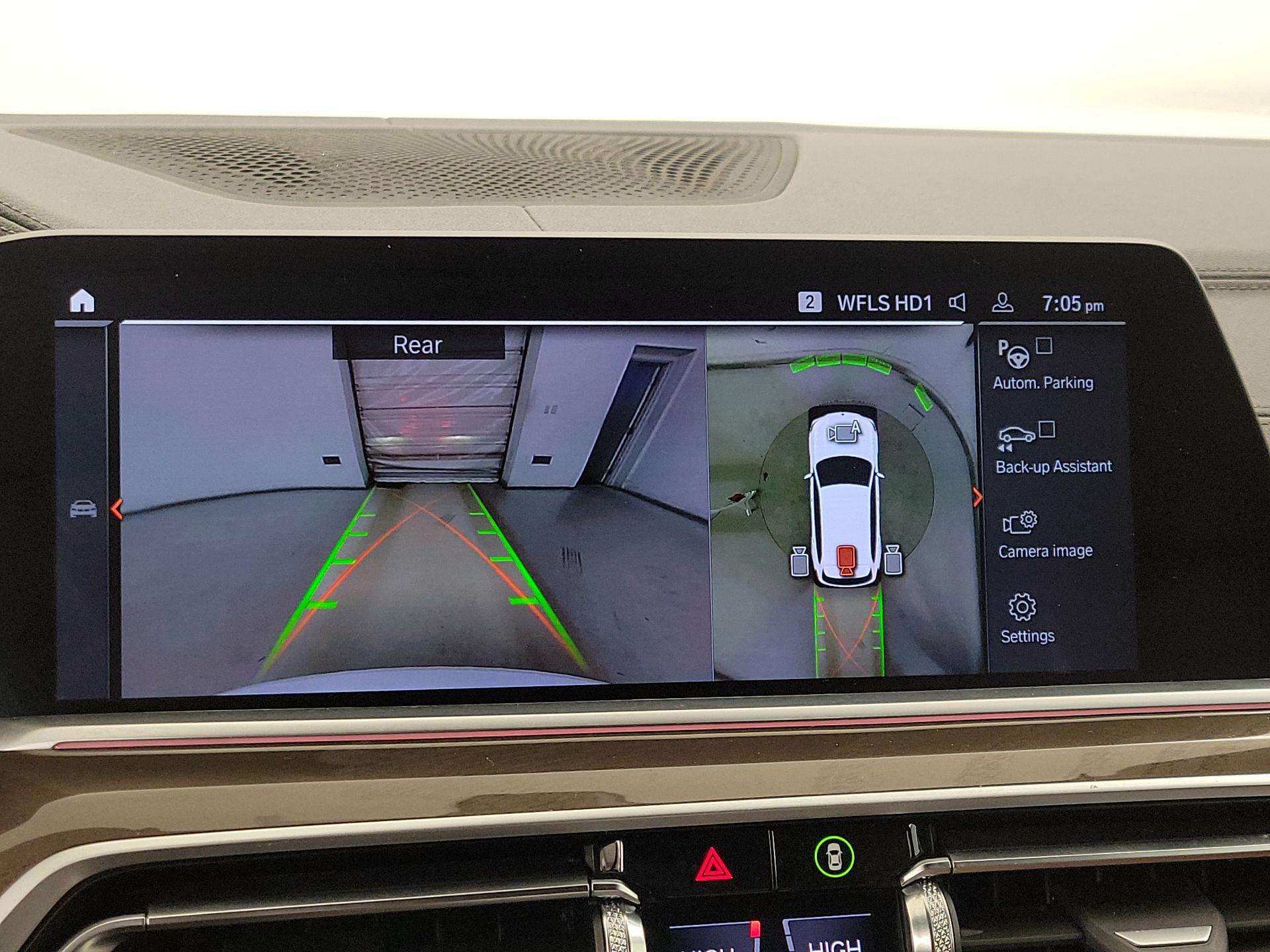 Thumbnail: 2022 BMW X5 - 15