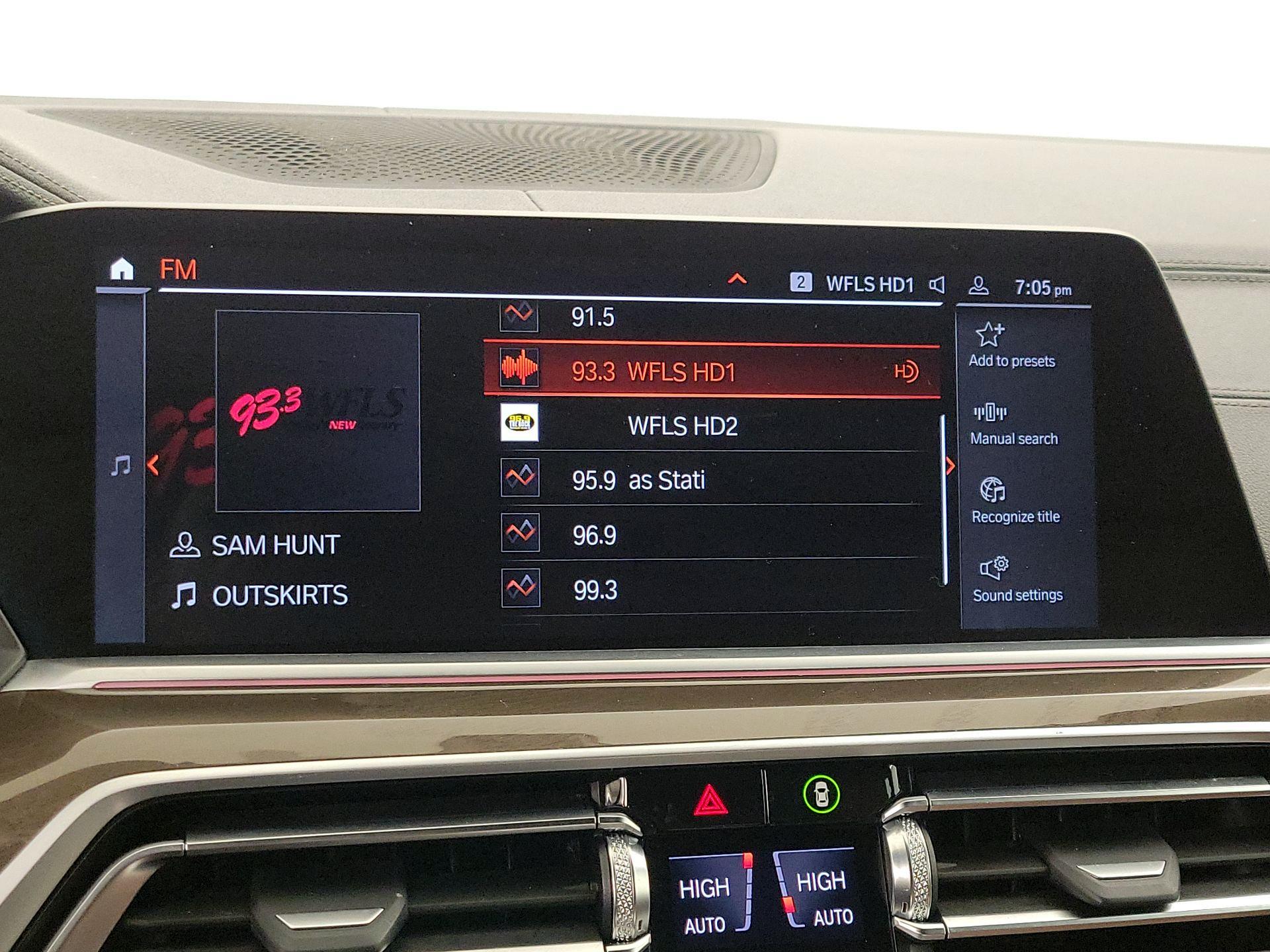 Thumbnail: 2022 BMW X5 - 16