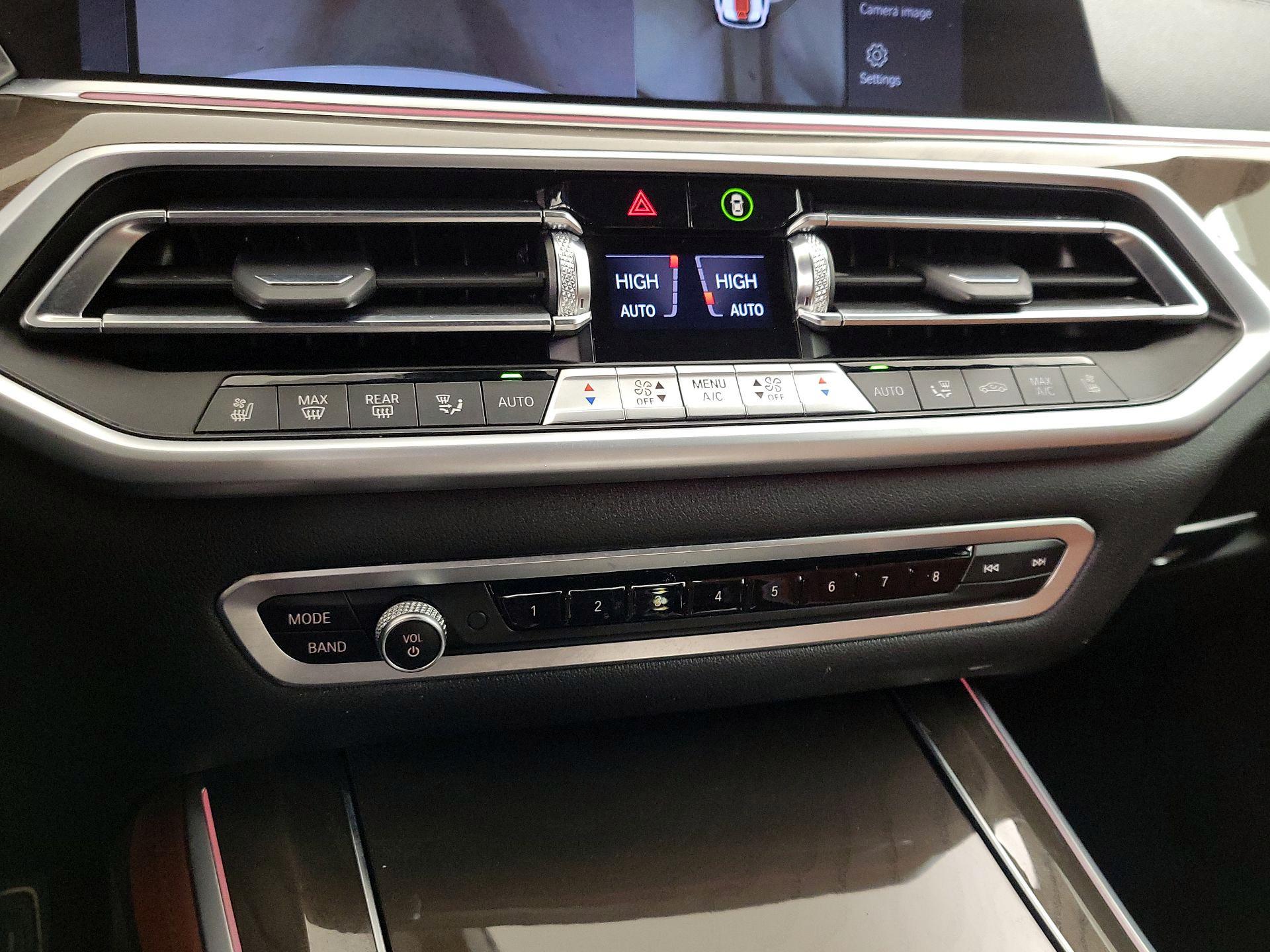 Thumbnail: 2022 BMW X5 - 17