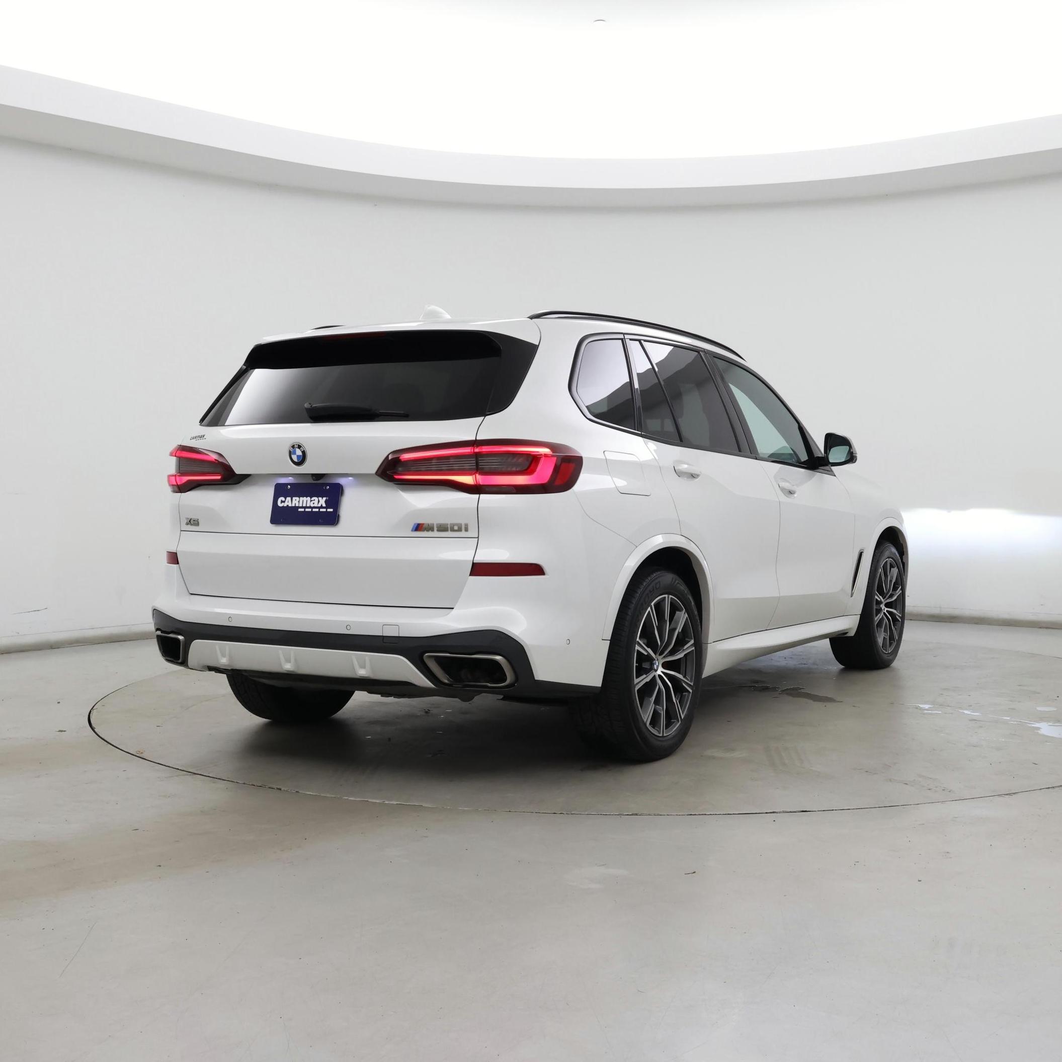 Thumbnail: 2022 BMW X5 - 8