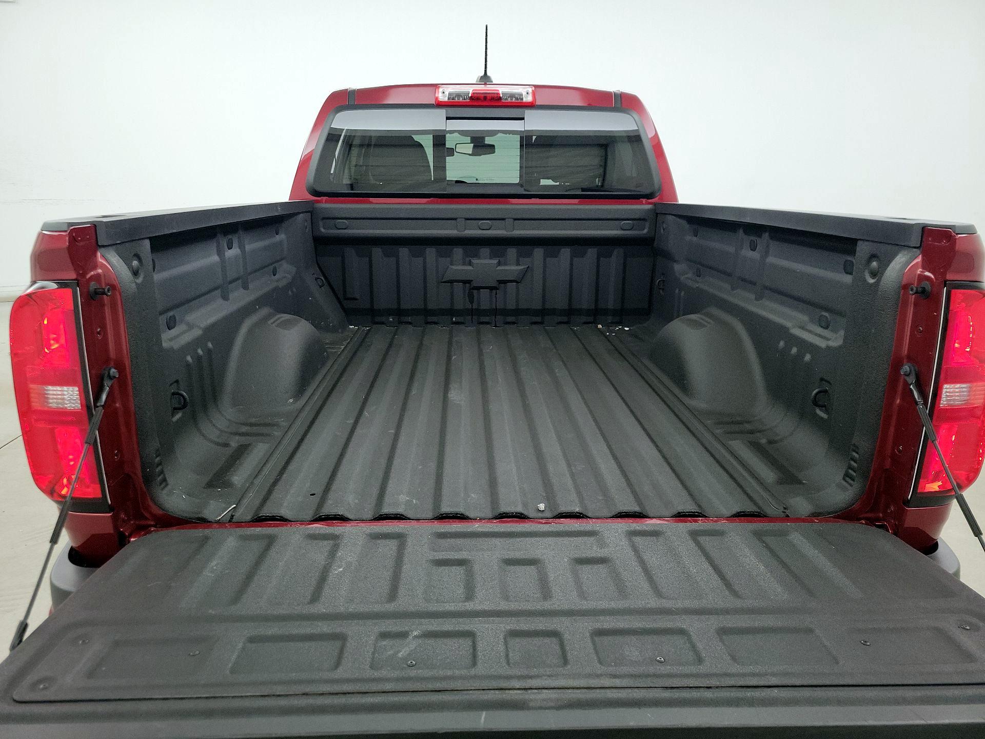 Thumbnail: 2019 Chevrolet Colorado - 20