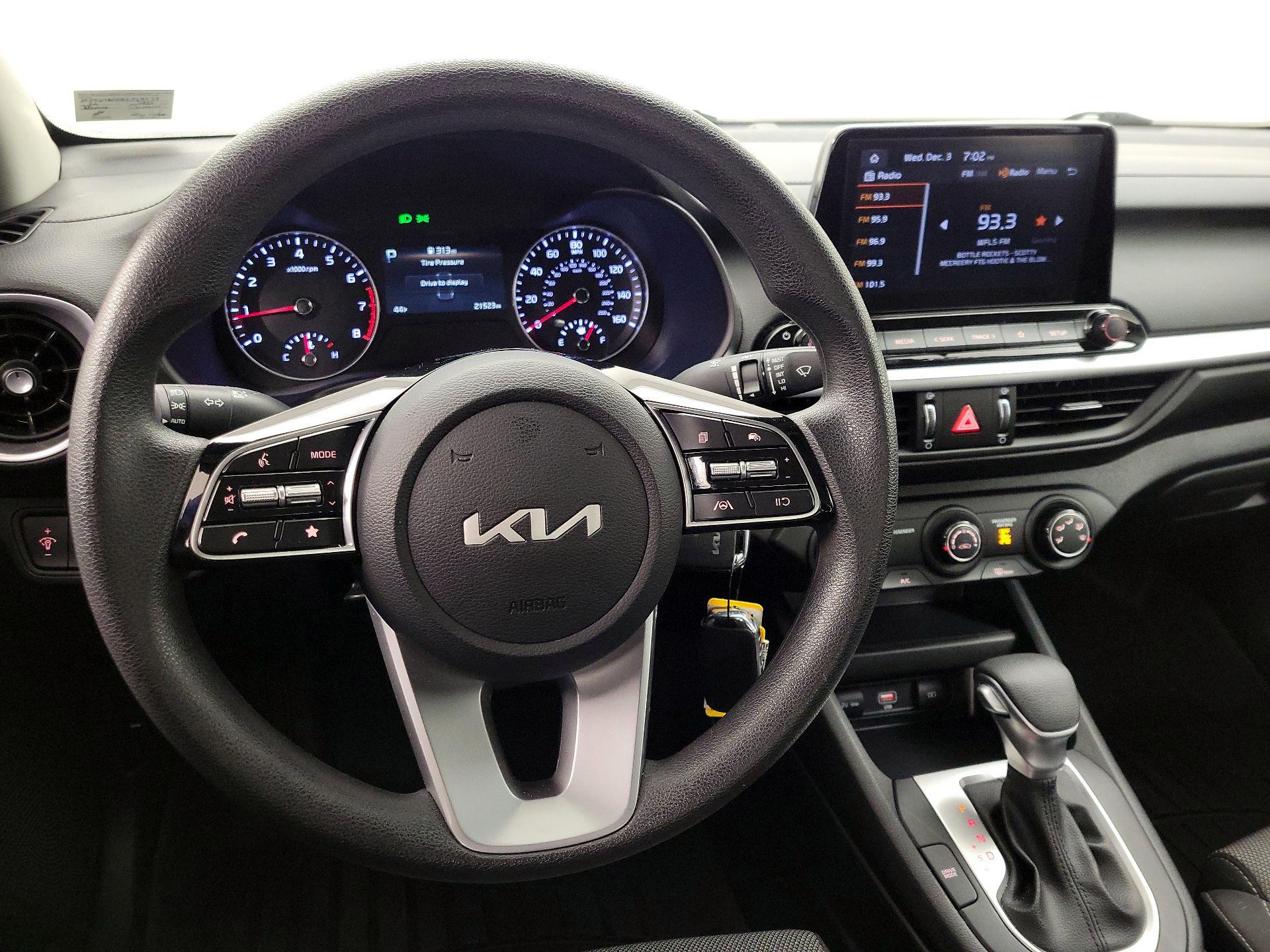 Thumbnail: 2024 Kia Forte - 10