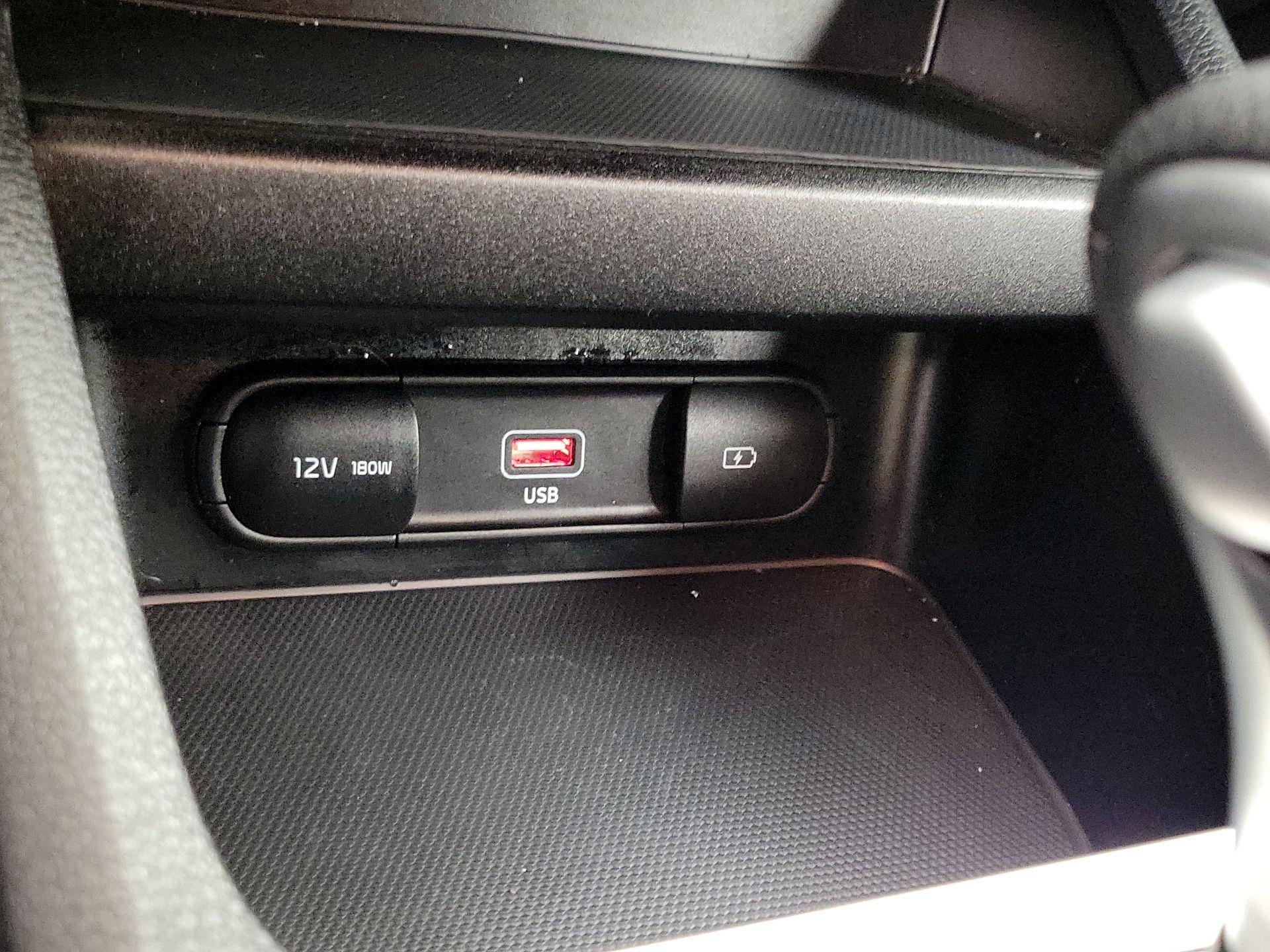 Thumbnail: 2024 Kia Forte - 18