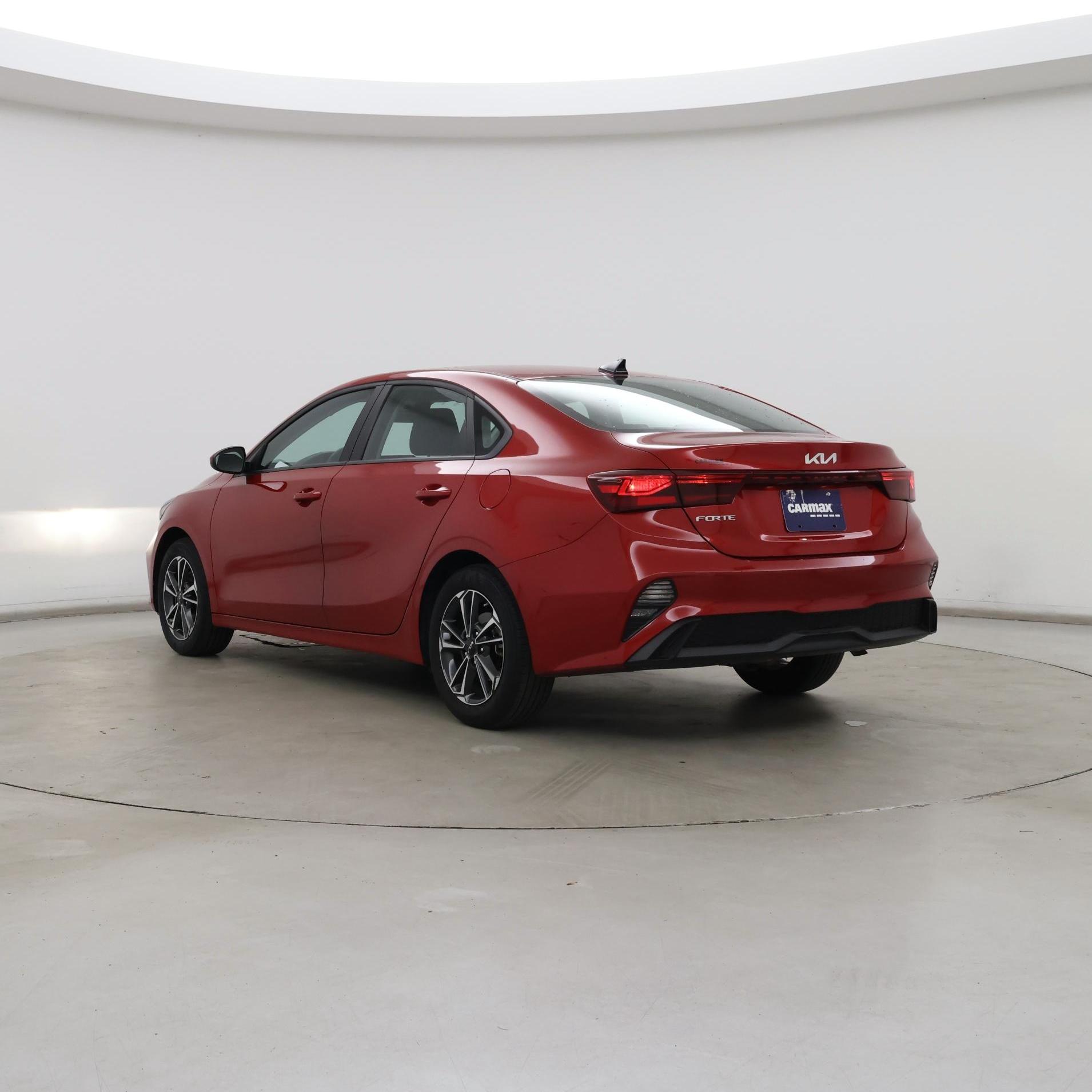 Thumbnail: 2024 Kia Forte - 2