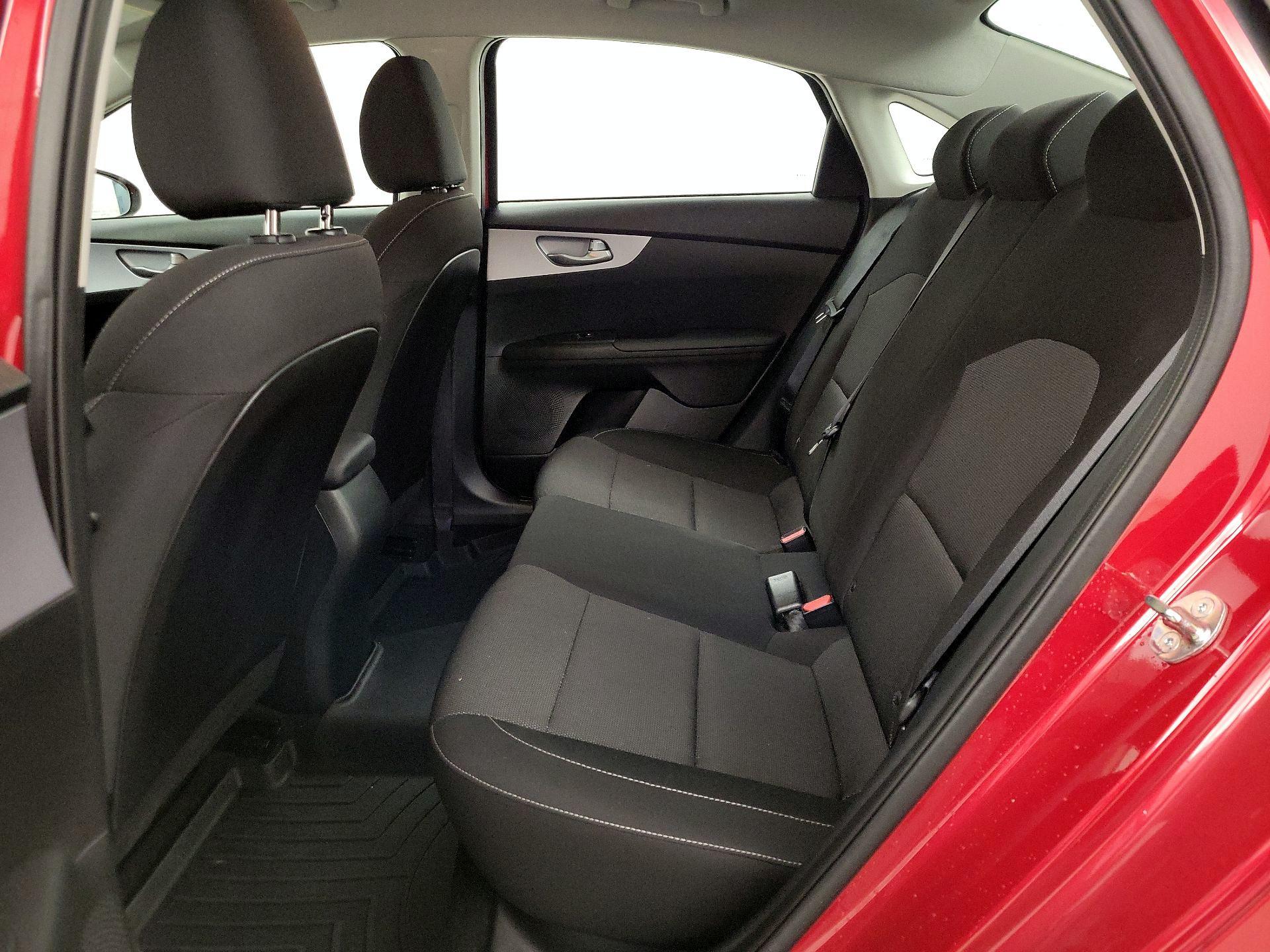 Thumbnail: 2024 Kia Forte - 19