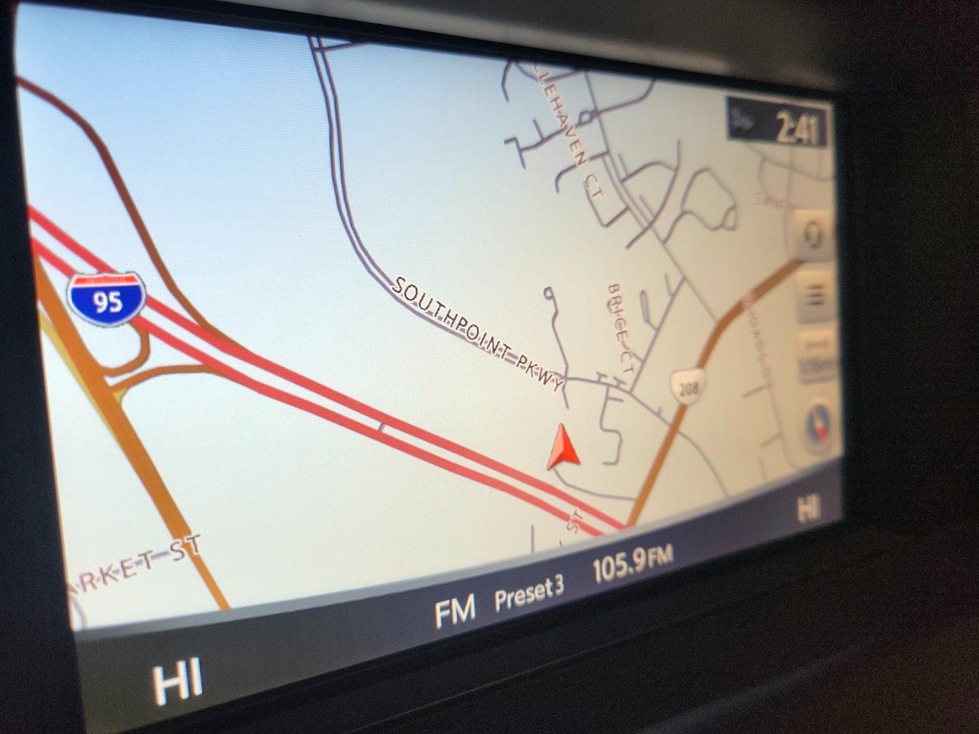 Thumbnail: 2017 INFINITI QX30 - 14