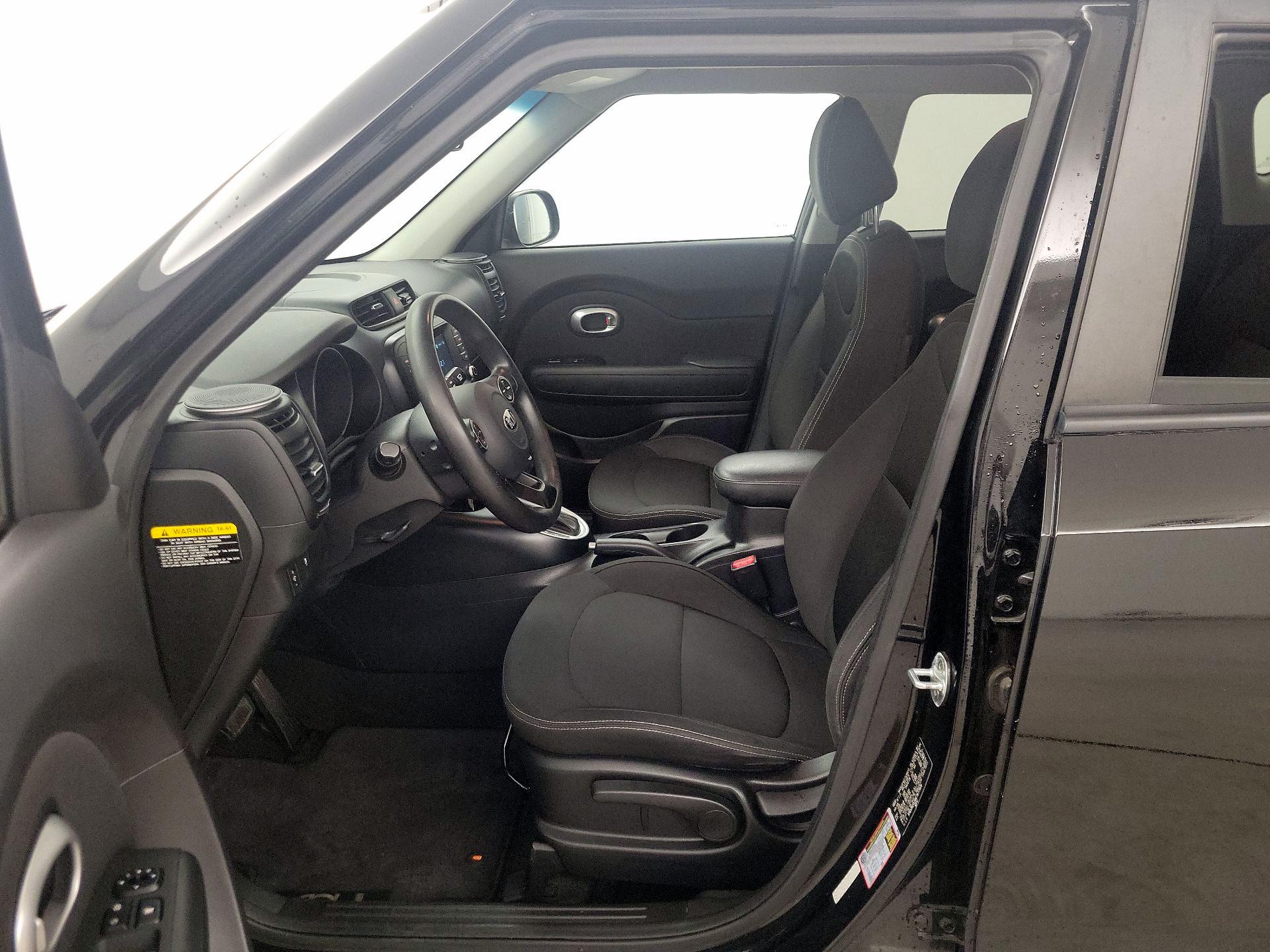 Thumbnail: 2019 Kia Soul - 11