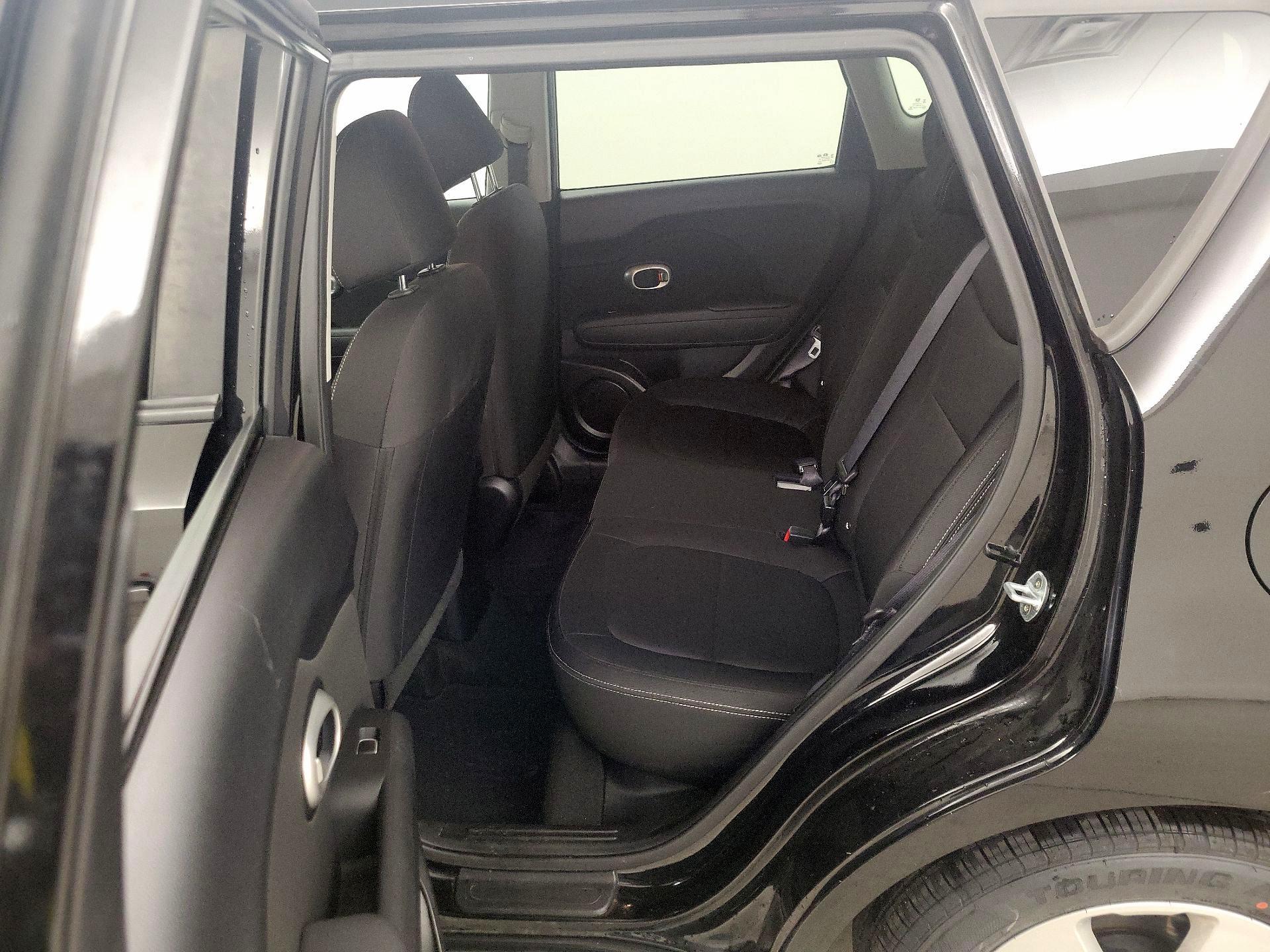 Thumbnail: 2019 Kia Soul - 19