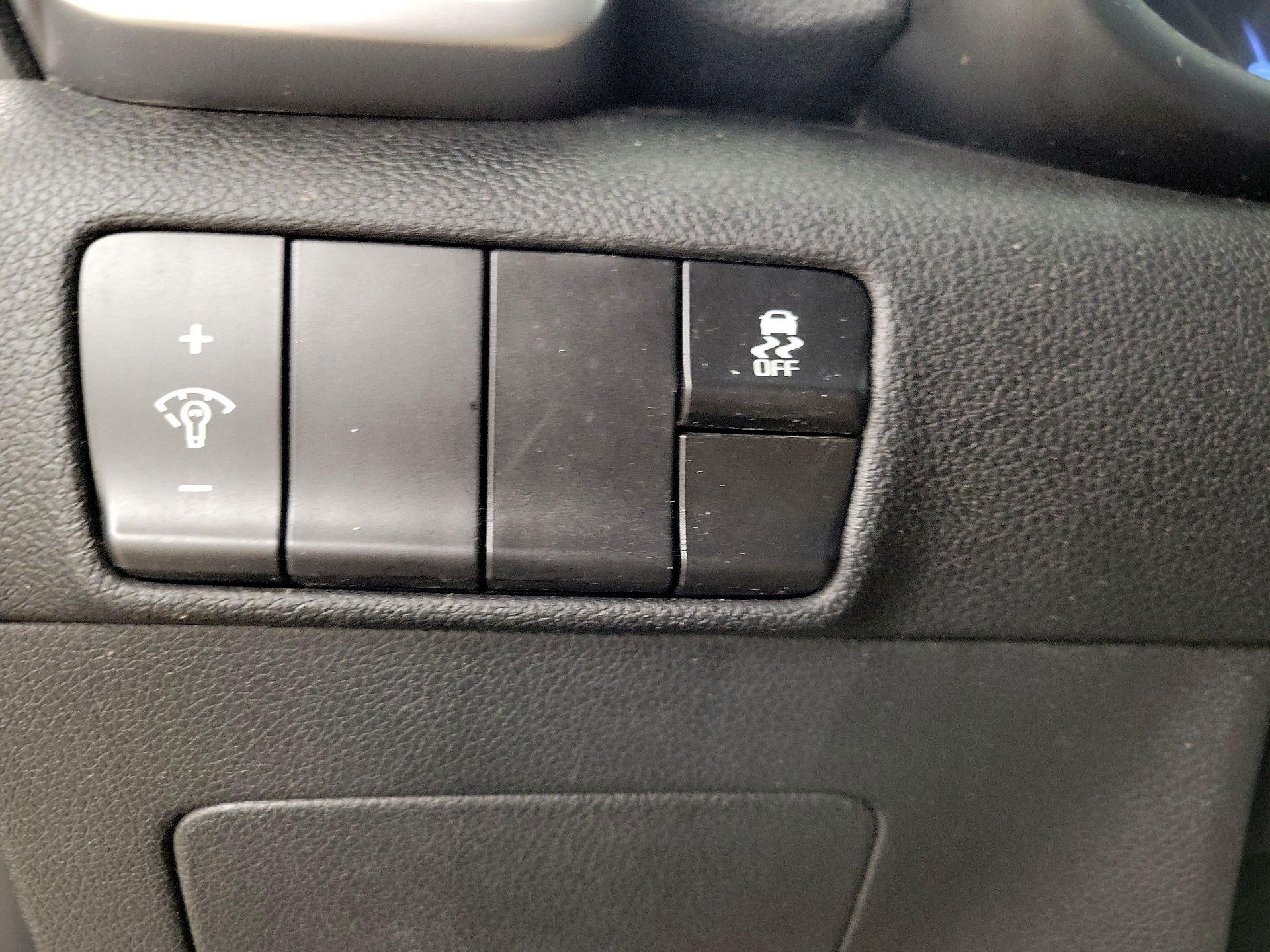 Thumbnail: 2017 Kia Sportage - 13