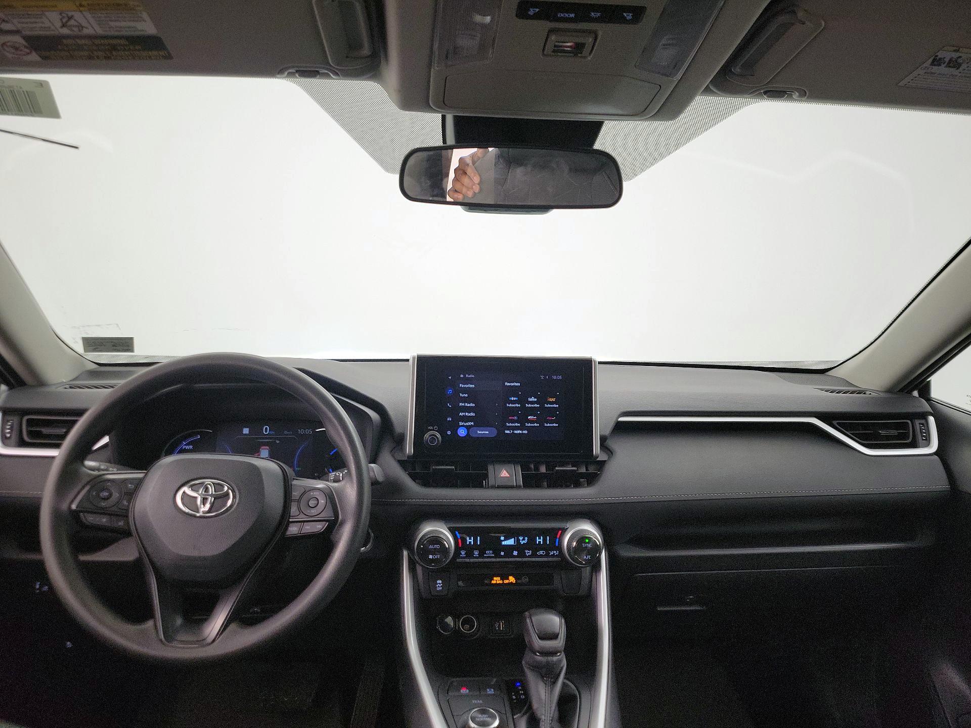 Thumbnail: 2024 Toyota RAV4 - 9